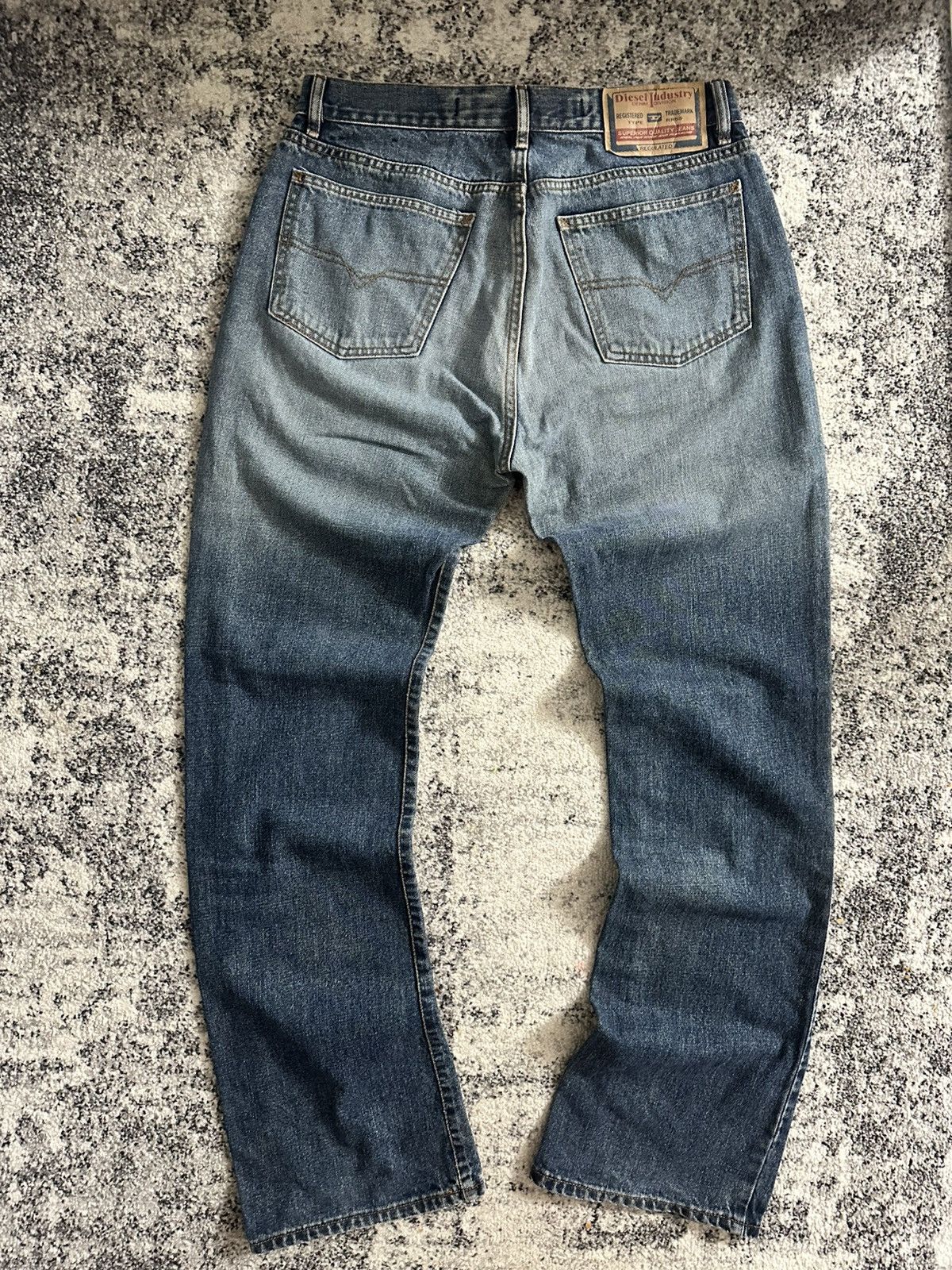 Diesel Made in italy Diesel Vintage denim Jeans Pants rare Size US 34 / EU 50 - 1 Thumbnail