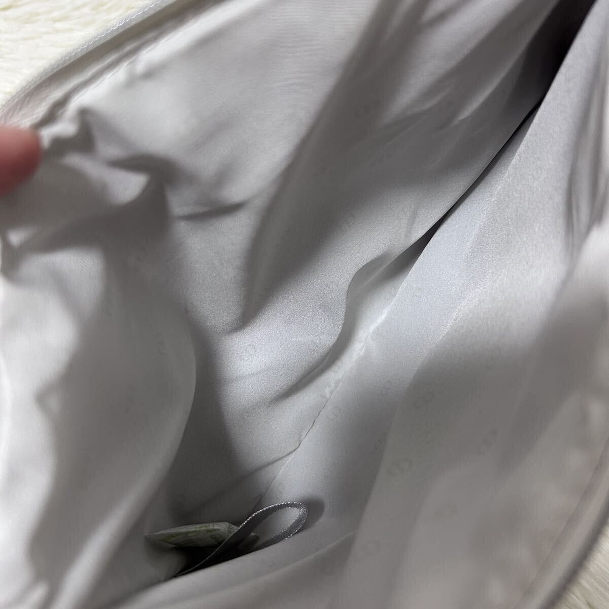 Dior Dior Holiday Collection Makeup Bag Size ONE SIZE - 4 Thumbnail