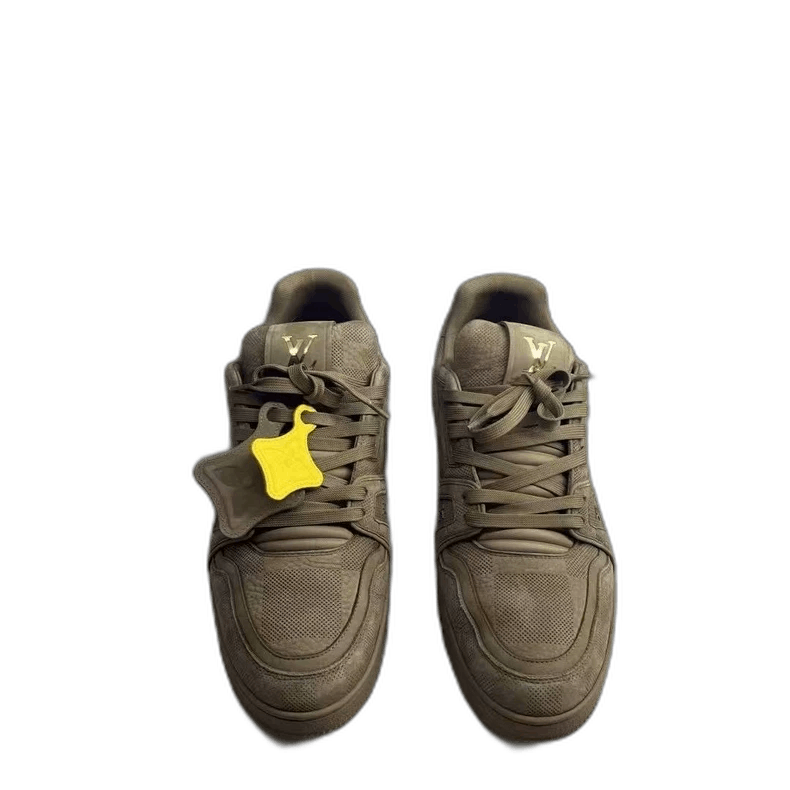 LV Trainer sneakers Size 8-2508