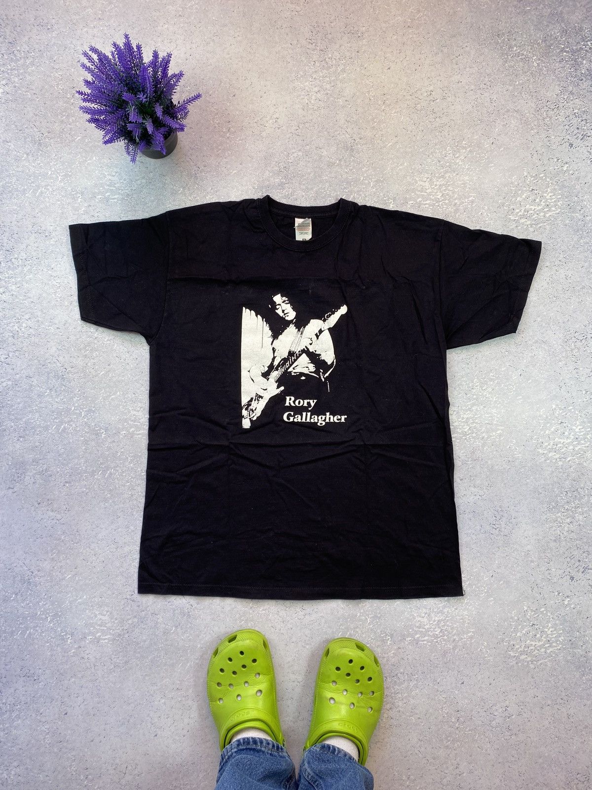 Band Tees × Vintage Vintage Rory Gallagher Men’s Black T-Shirt With Big Logo Size US XL / EU 56 / 4 - 2 Thumbnail