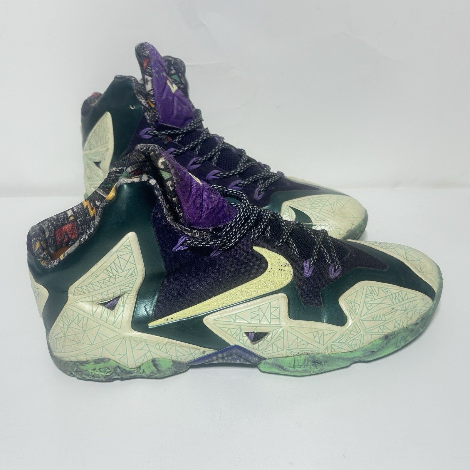 Nike 647780 735 Nike LeBron 11 Nola Gumbo Multicolor Size 8 Size US 11 / EU 44 - 8 Thumbnail