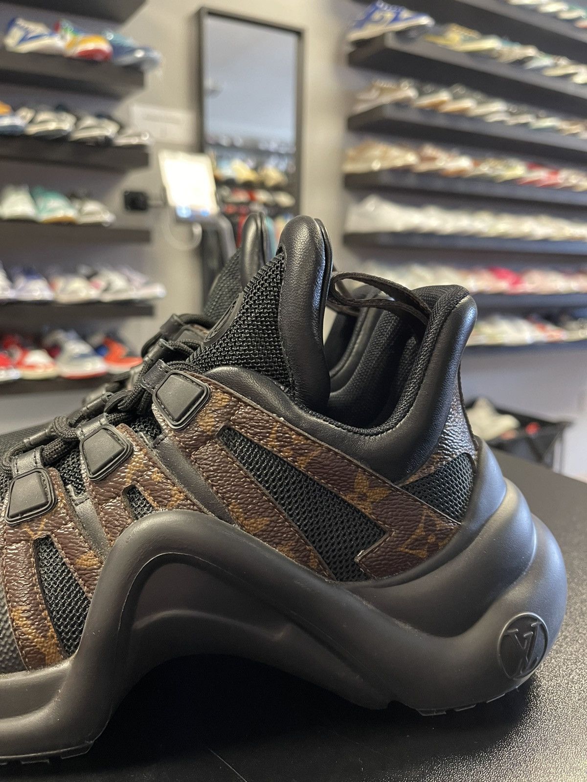 Louis Vuitton Size 7US/37LV - Louis Vuitton LV Archlight Brown/Black Size US 7 / IT 37 - 5 Thumbnail