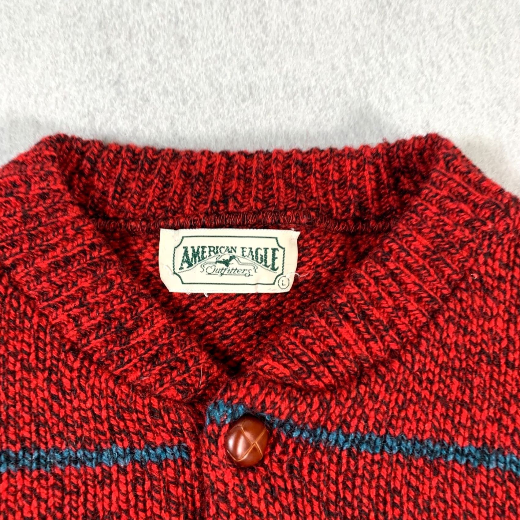 American Eagle Outfitters VINTAGE American Eagle Sweater Mens L Red Wool Henley Pullover Button Knit Solid Size US L / EU 52-54 / 3 - 4 Thumbnail
