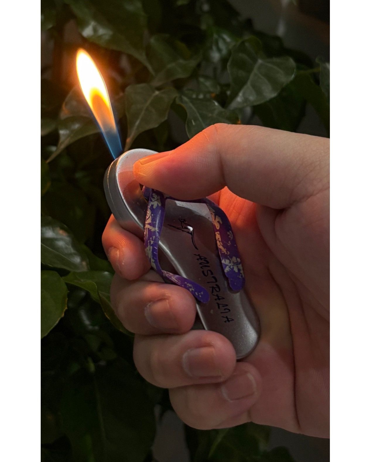 Hysteric Glamour 2000S AUSTRALIA FLIP-FLOP SHAPED METAL GAS LIGHTER Size ONE SIZE - 3 Thumbnail