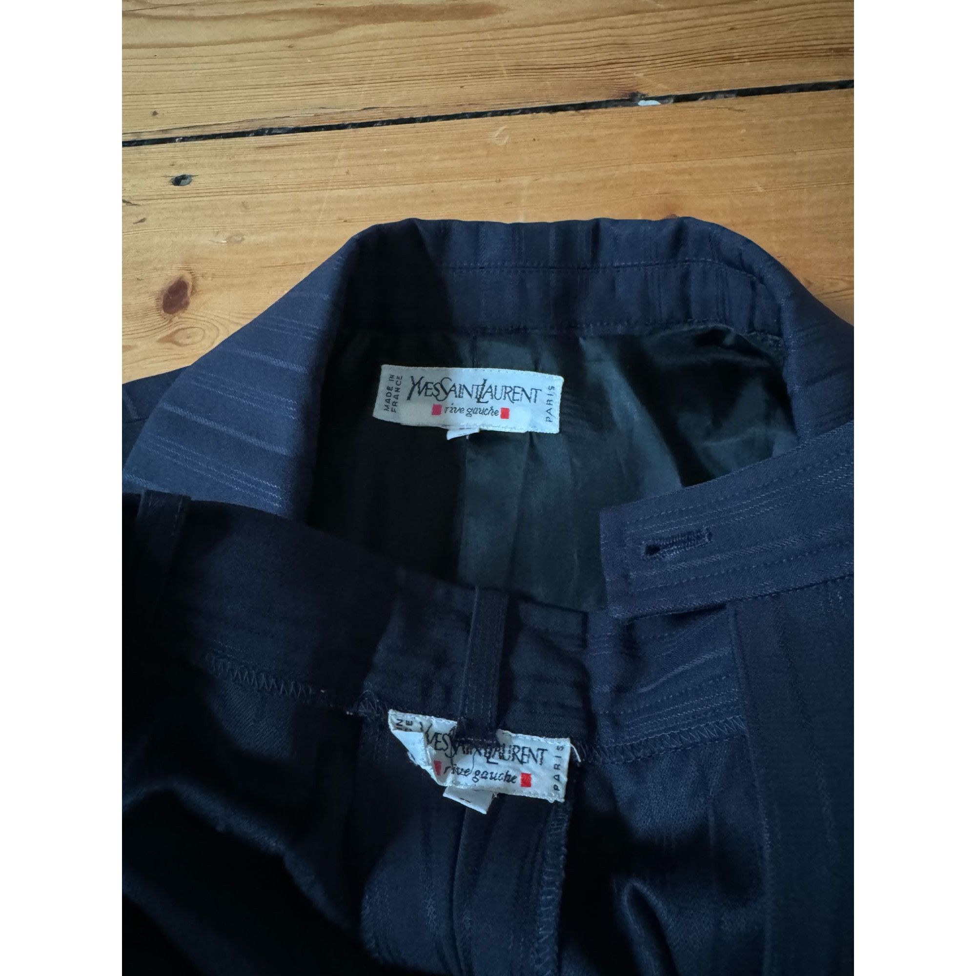 Yves Saint Laurent Rive Gauche 1980s Navy Pinstripe Pants Suit Size M / US 6-8 / IT 42-44 - 6 Thumbnail