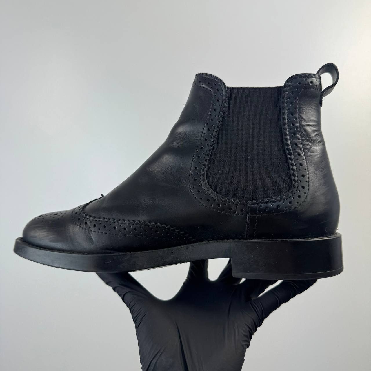 Tod's Tod’s Wingtip Chelsea Boots Black Leather Womens Size EU 36 Size US 6 / IT 36 - 3 Thumbnail