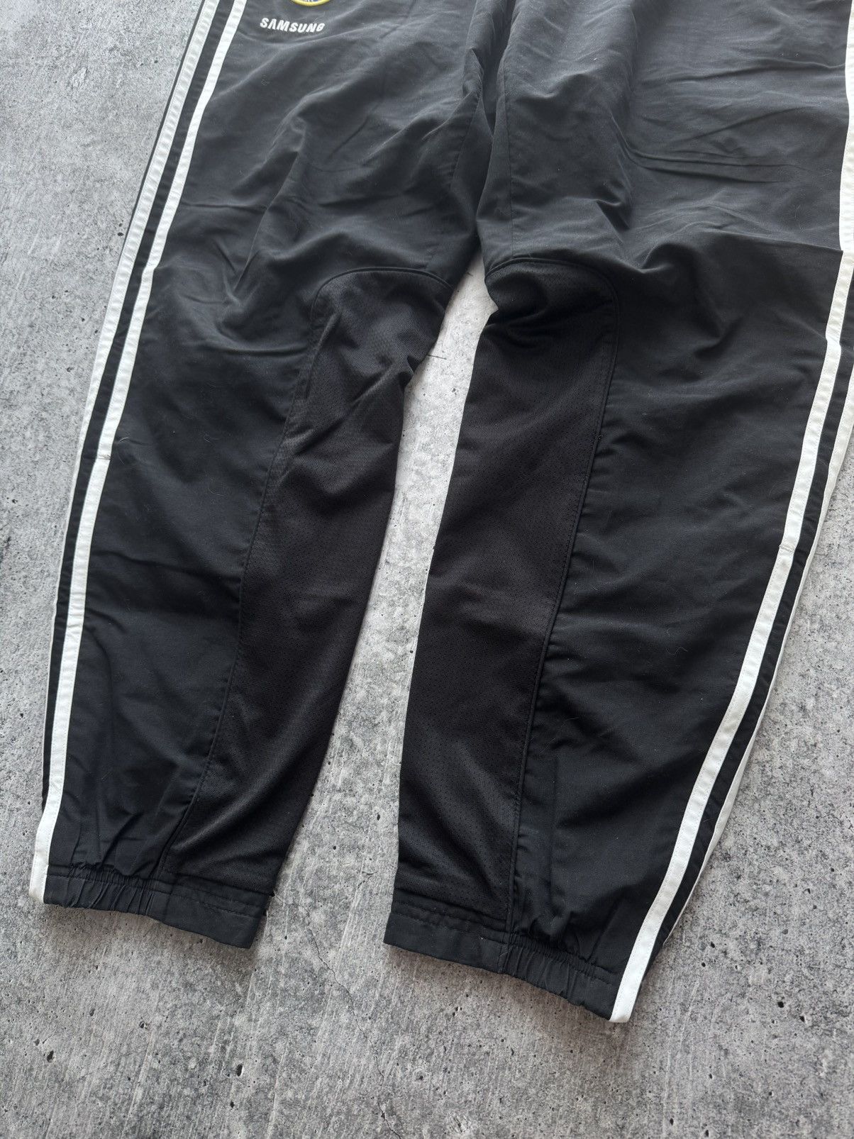 Adidas Adidas Chelsea Vintage Soccer Pants samsung Joggers 2010 Size US 36 / EU 52 - 3 Thumbnail