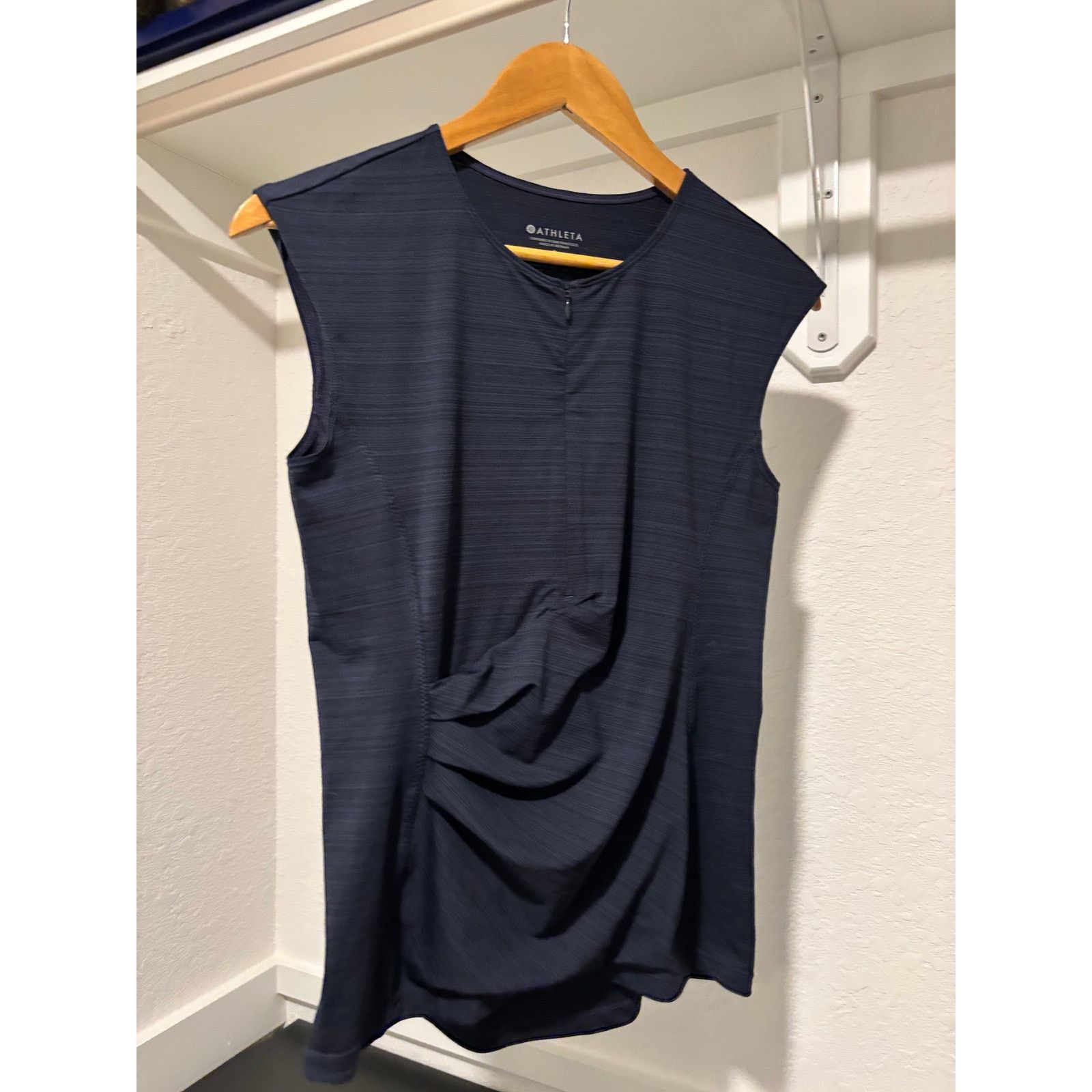 Athleta NWOT Athleta Pacifica 1/2 Zip Rash Guard Sz S Size US S / EU 44-46 / 1 - 4 Thumbnail