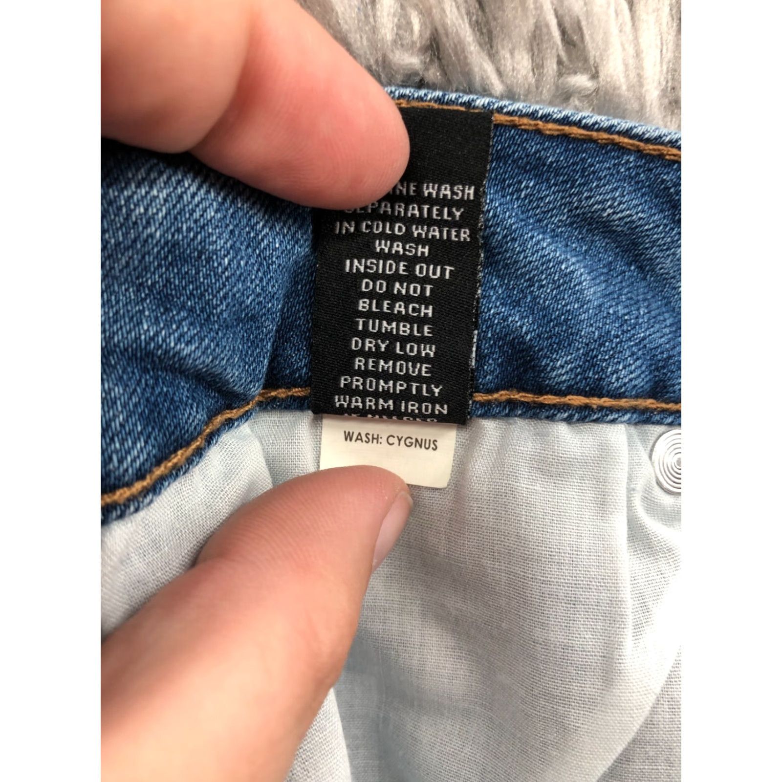 Vintage Celebrity Pink Cut-off Shorts Junior Size 5 High Rise Dark Wash Blue Denim Jean Women Casu al Casual Womens Jeans Size 27" / US 4 / IT 40 - 8 Thumbnail