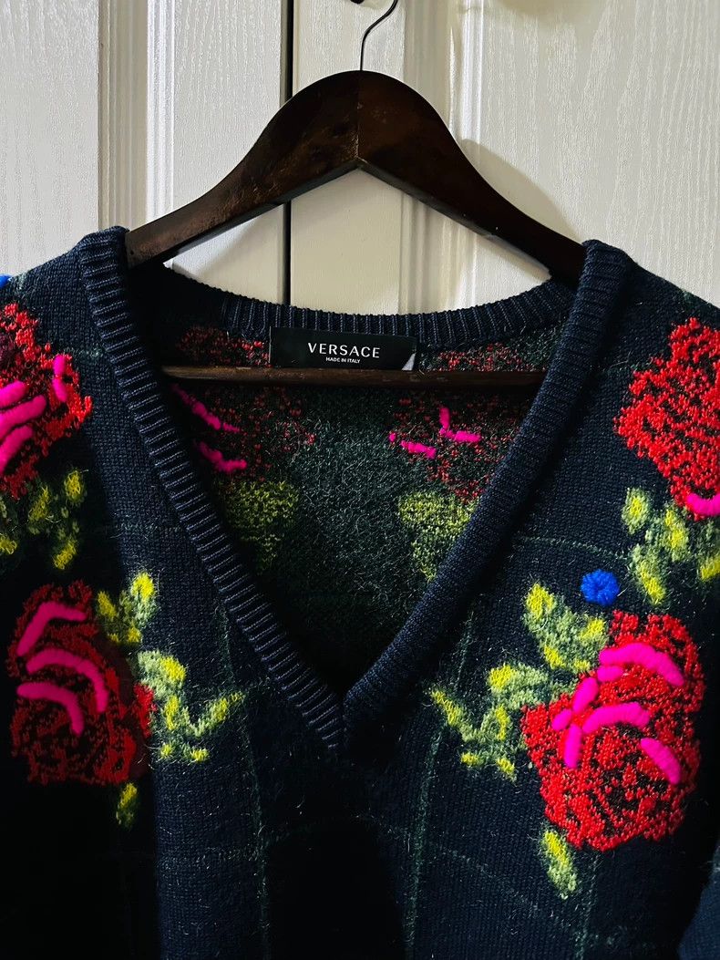 Versace Versace New jacquard knitted embroidered sweatshirt Size XL / US 12-14 / IT 48-50 - 3 Thumbnail