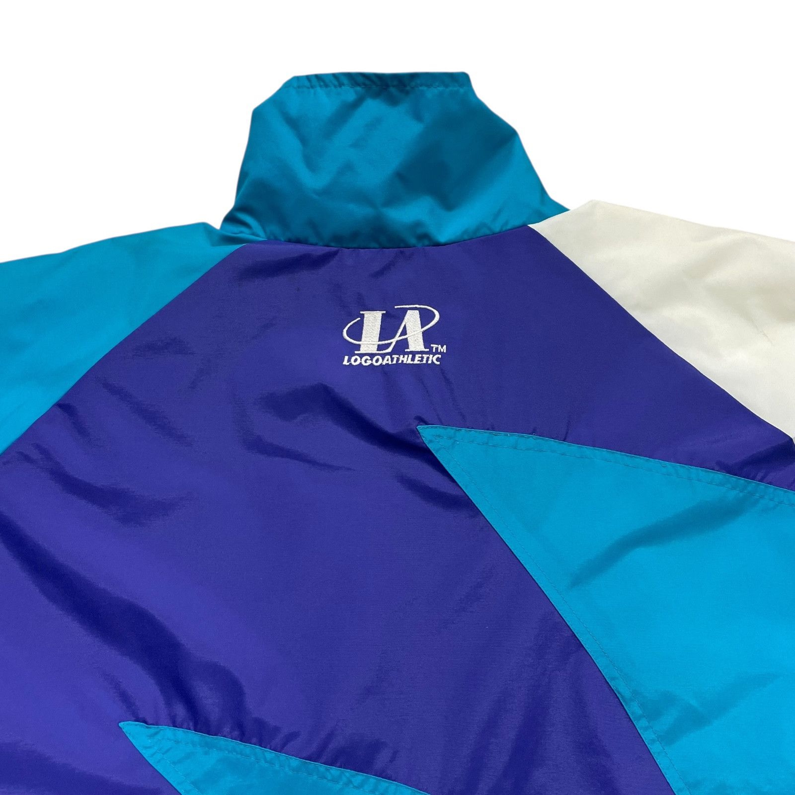 NBA VTG 90s CHARLOTTE HORNETS LOGO ATHLETIC SHARKTOOTH JACKET Size US L / EU 52-54 / 3 - 3 Thumbnail