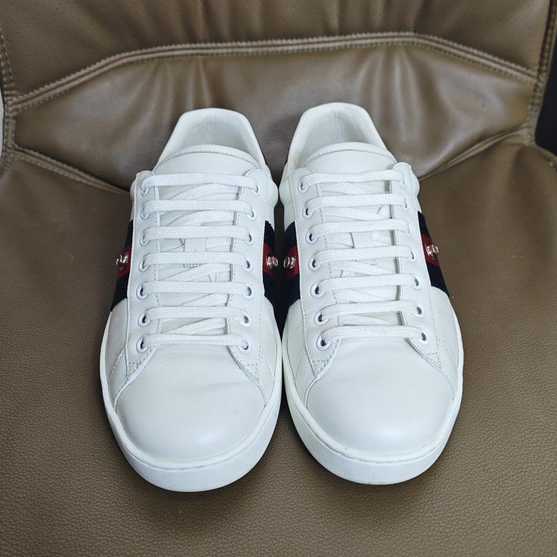 Gucci Gucci Stylish White Sneakers with Colorful Stripes - Size US 8 / EU 41 - 2 Thumbnail