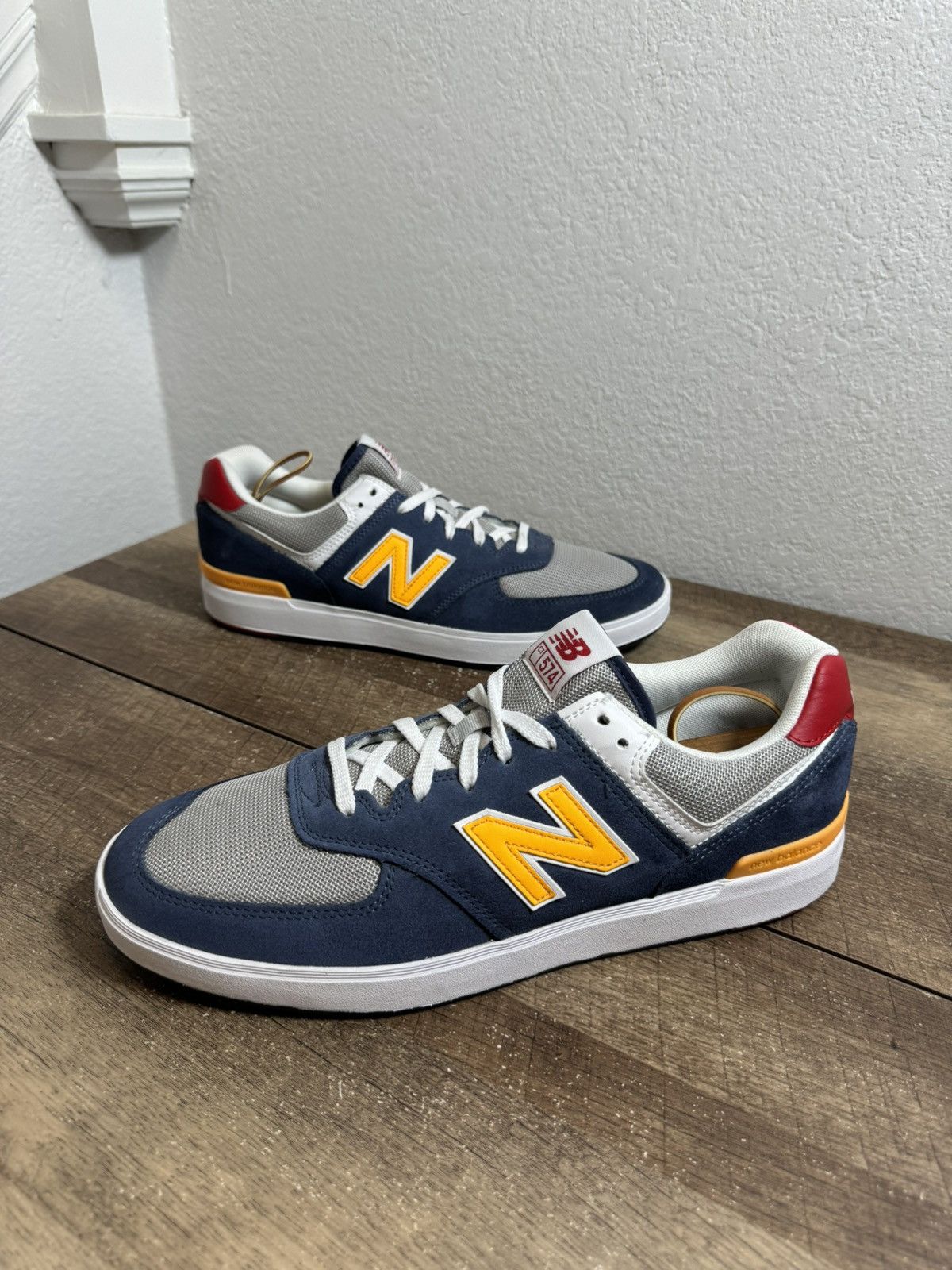 New Balance New Balance CT574 Suede Sneakers Men’s Size 12 Blue/Orange Size US 12 / EU 45 - 2 Thumbnail
