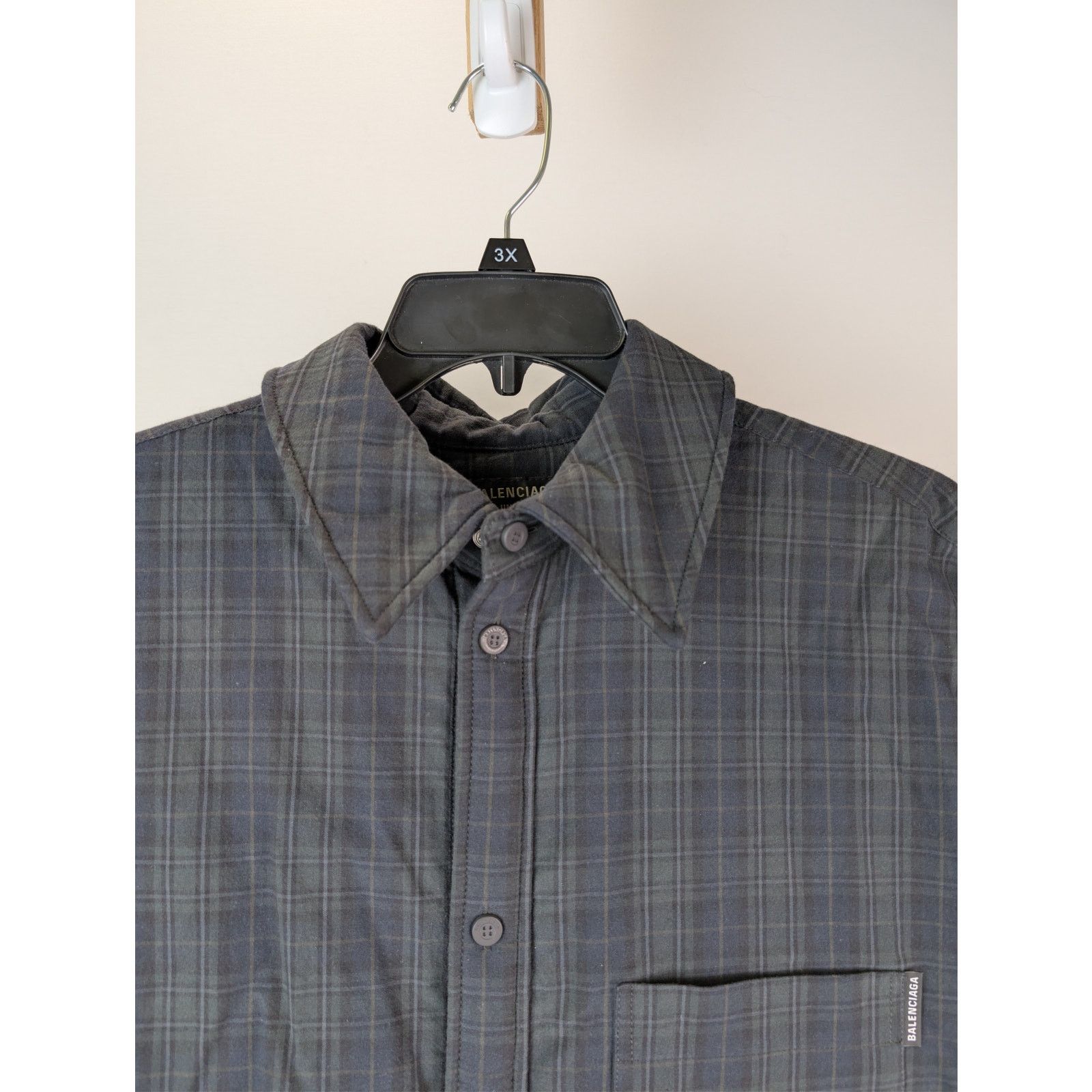 Balenciaga o1rshd1 Light Check Flannel Detachable Sleeves Shirt Size US M / EU 48-50 / 2 - 10 Thumbnail