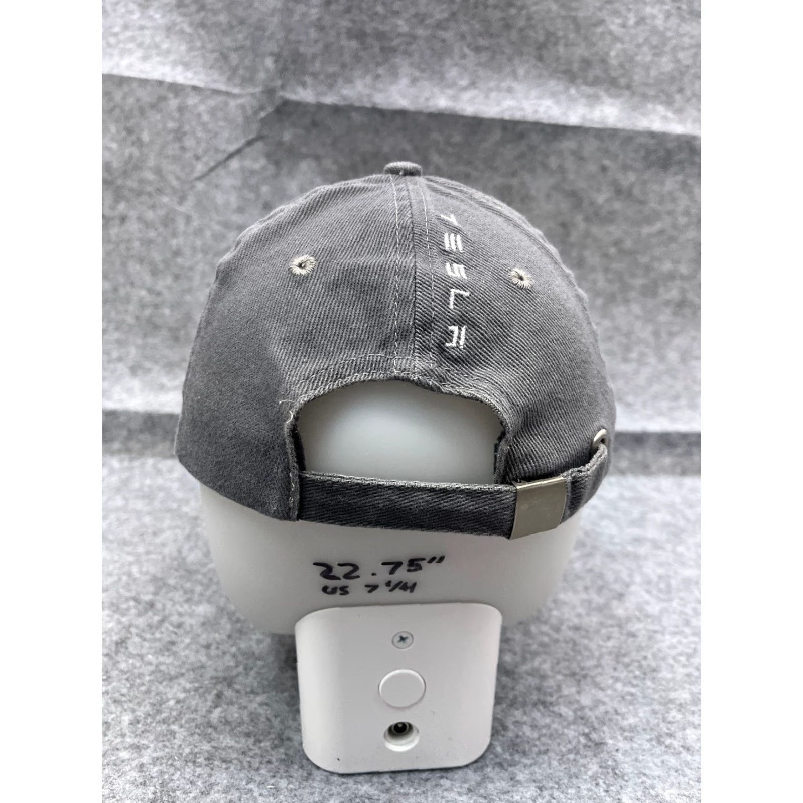 Vintage VINTAGE Tesla Baseball Cap Hat Unisex Adult One Size Gray Cotton Twill Logo Car Outdoors Size ONE SIZE - 6 Thumbnail