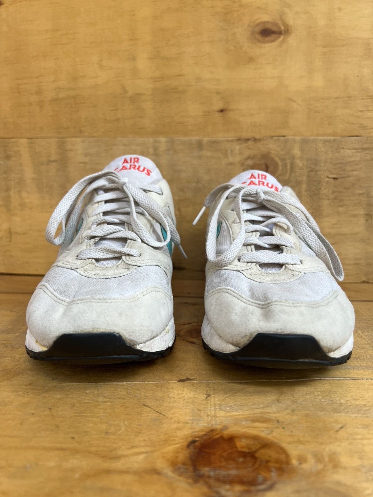 Nike Nike Air Icarus International 1992 Vintage Size US 9 | UK 8 Size US 9 / EU 42 - 5 Thumbnail