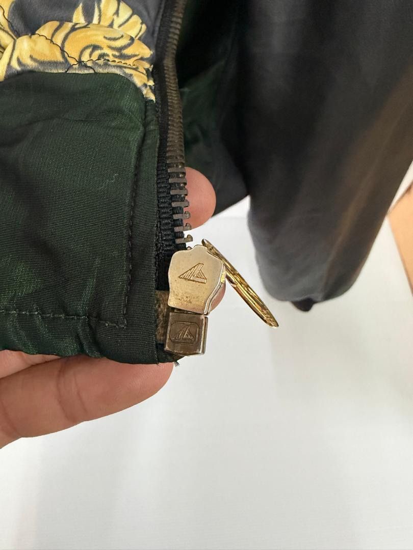 Moschino Moschino Bomber Jacket Size US S / EU 44-46 / 1 - 9 Thumbnail