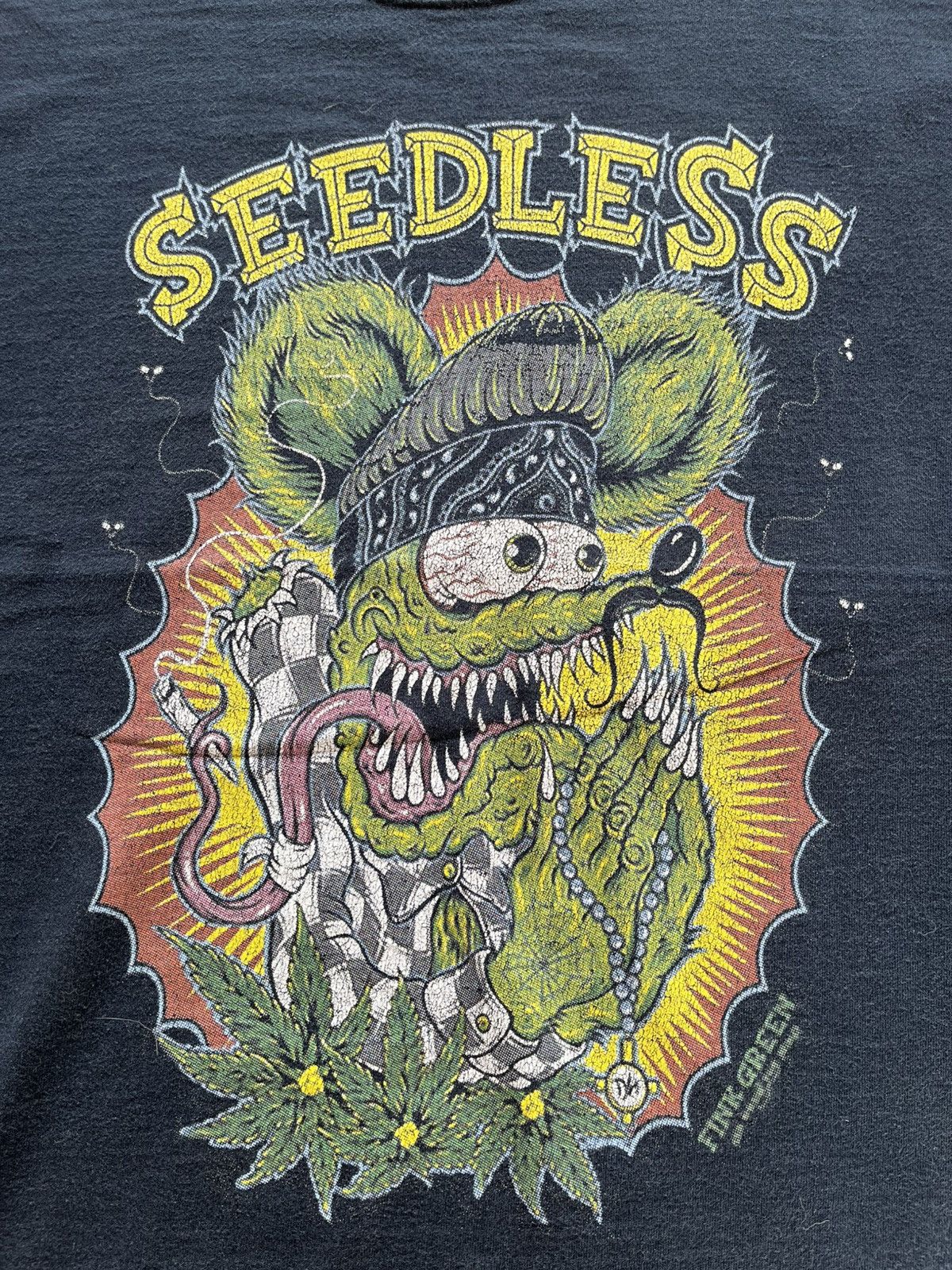 Vintage Fink Green : Seedless t- shirt 00’s Size US L / EU 52-54 / 3 - 2 Thumbnail