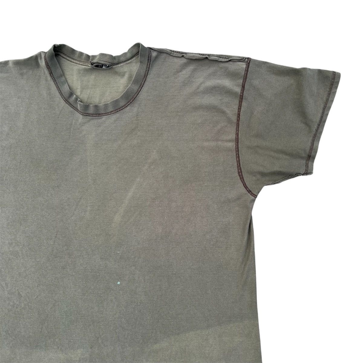 Vintage Vintage 2000s Faded Green Inside Out T-Shirt Size US XXL / EU 58 / 5 - 2 Thumbnail