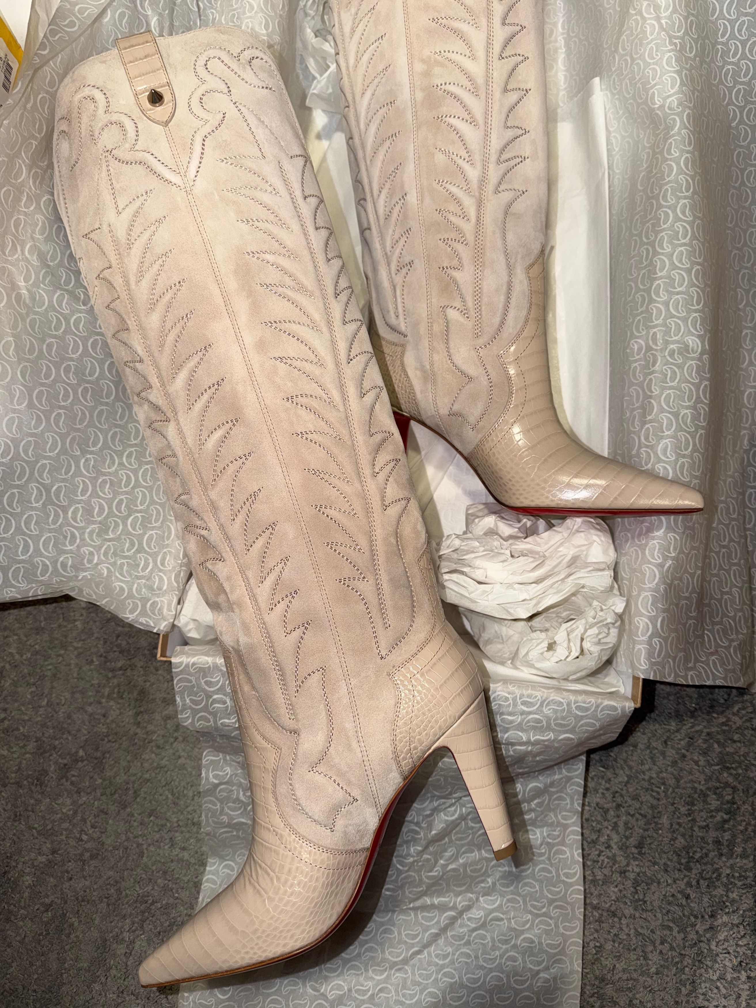 Christian Louboutin Santia Botta 85 Pearl Beige Western Knee High Heel Boot 38 Size US 8 / IT 38 - 5 Thumbnail