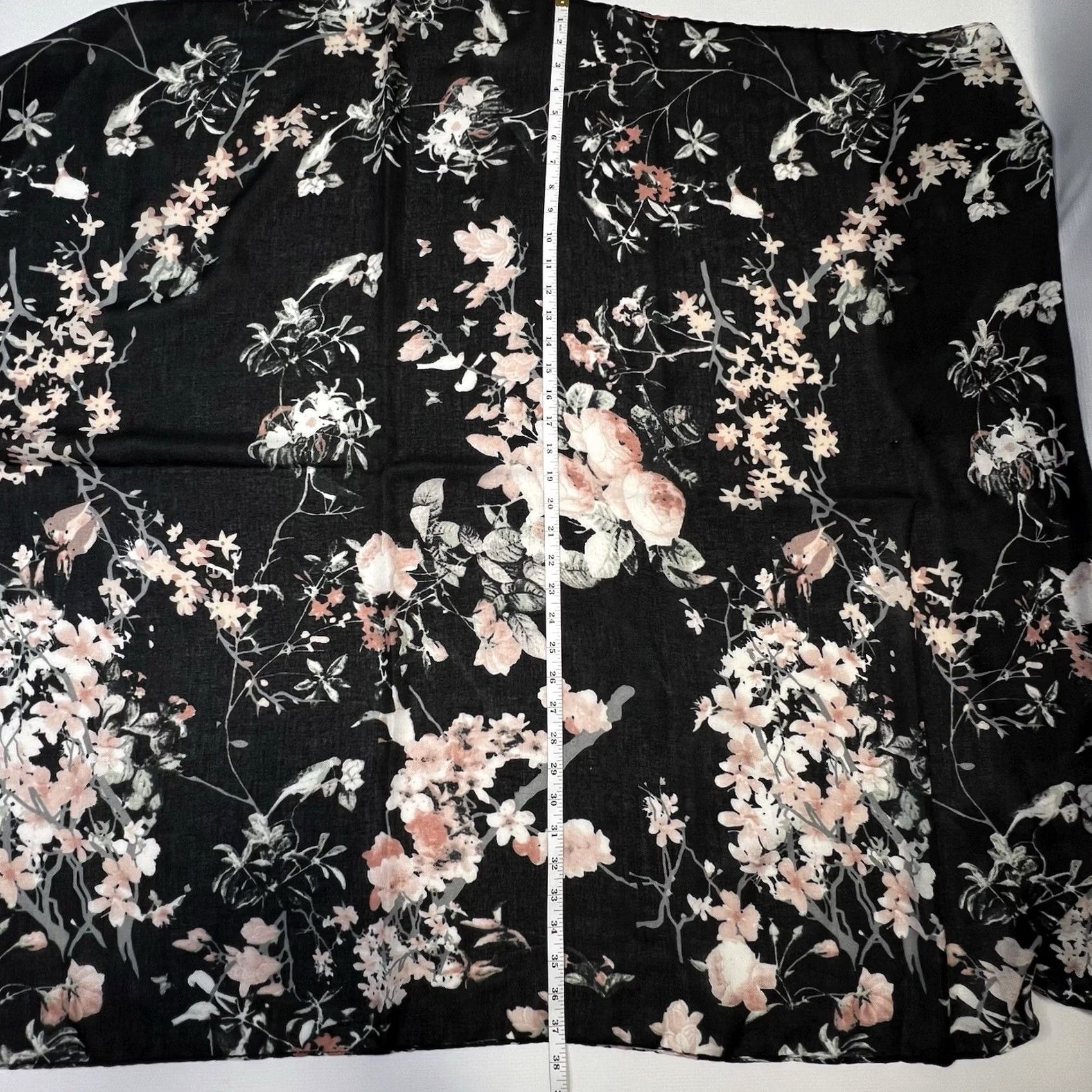 Pinko Jane & Berry Floral Scarf, 37" by 37", Black Pink Gray, Polyester, NEW, Woven, Fringe, Square Scarf, Women, Vintage No, Standing: N/A Size ONE SIZE - 6 Thumbnail