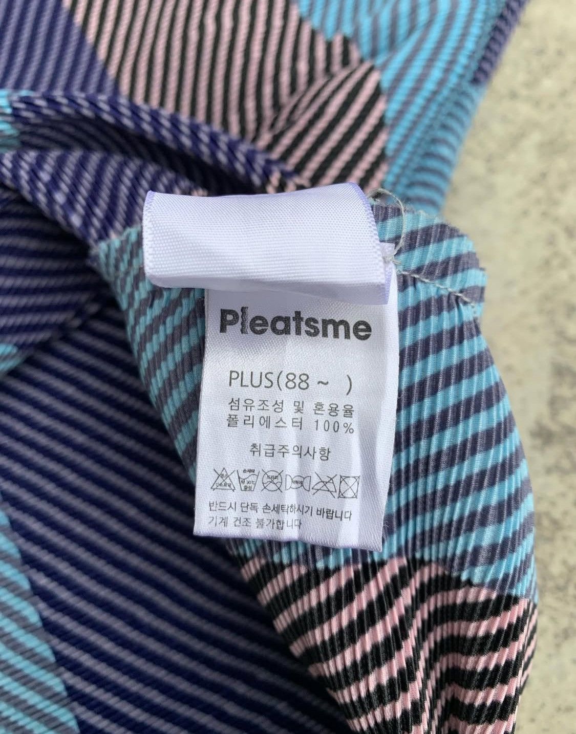Issey Miyake 🔥Pleatsme Issey Miyake Blouses Rare. Size L / US 10 / IT 46 - 7 Thumbnail