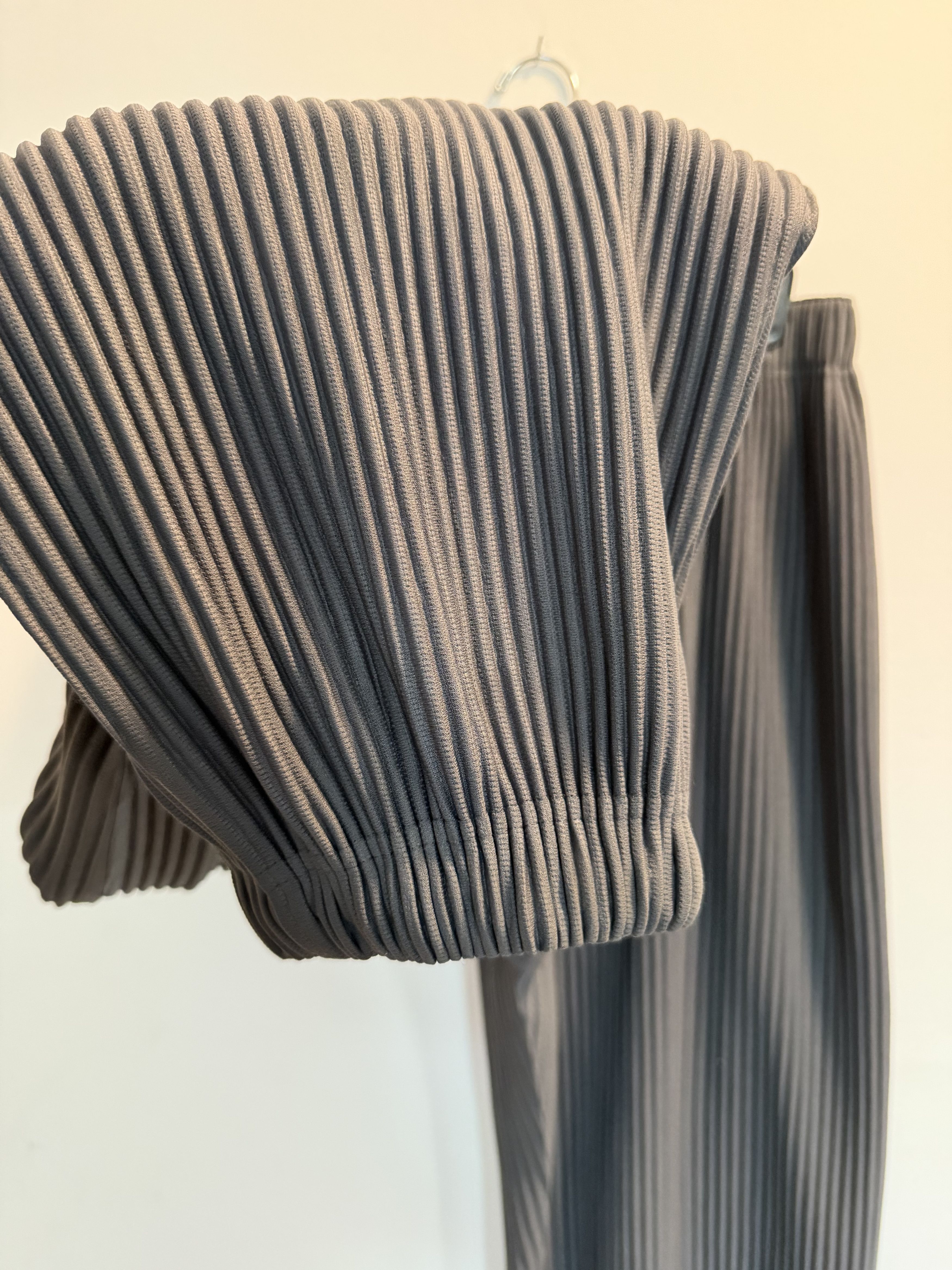 Homme Plisse Issey Miyake Homme Plisse Issey Miyake Baloon Fit Pants Size US 32 / EU 48 - 2 Thumbnail