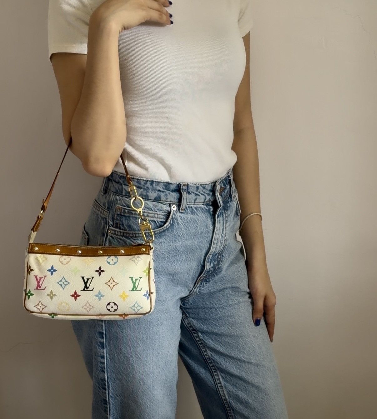 Louis Vuitton × Takashi Murakami Louis Vuitton Takashi Murakami White Multicolor Pochette Bag Size ONE SIZE - 21 Thumbnail