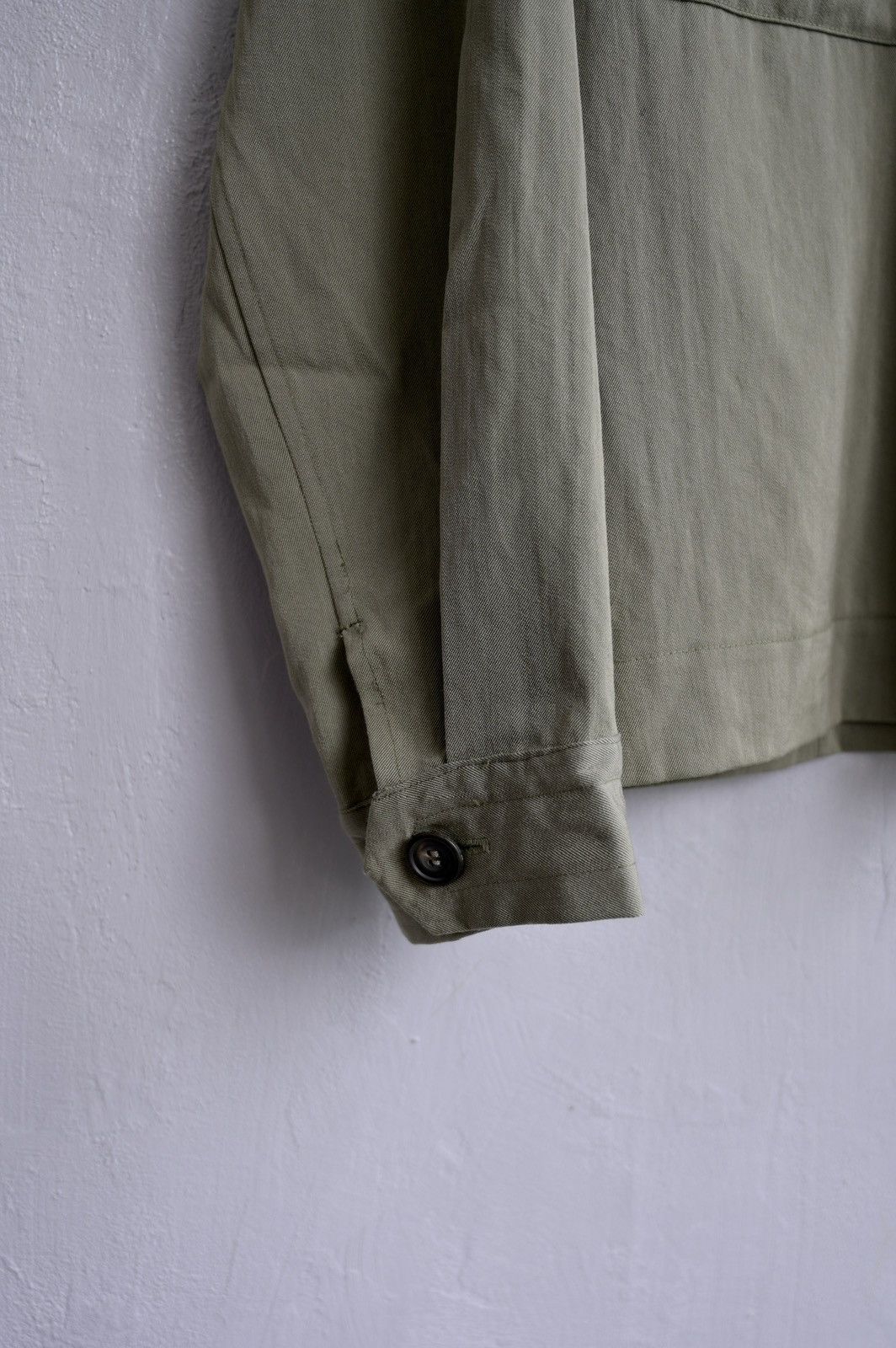 Dries Van Noten Dries Van Noten Fall 1995 military light wool runway jacket Size US M / EU 48-50 / 2 - 8 Thumbnail