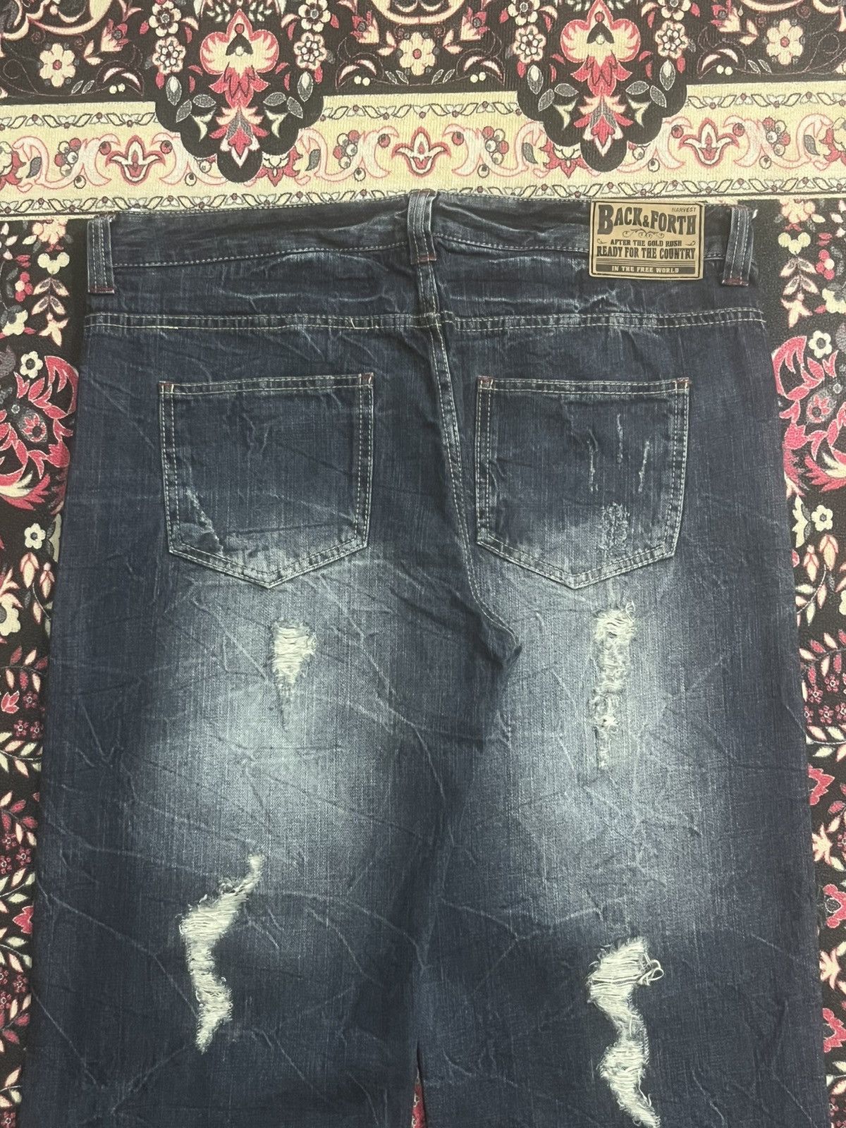 Le Grande Bleu (L.G.B.) Back & Forth Dark Blue Ripped Frayed Leg Loose Baggy Jeans Size US 36 / EU 52 - 6 Thumbnail