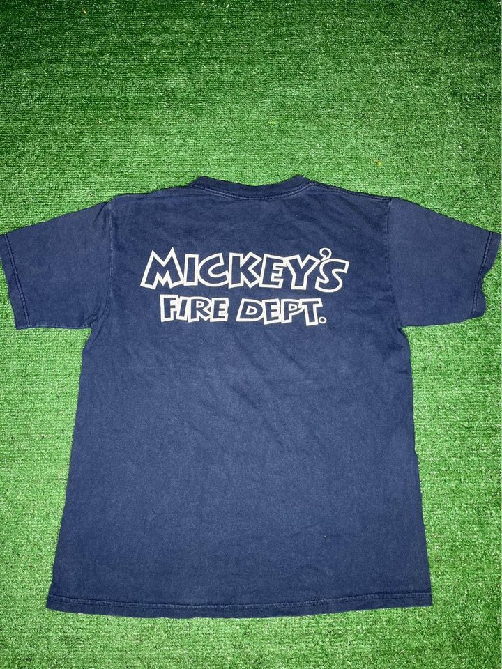 Disney Vintage Disney T-shirt Size M Size US M / EU 48-50 / 2 - 6 Thumbnail