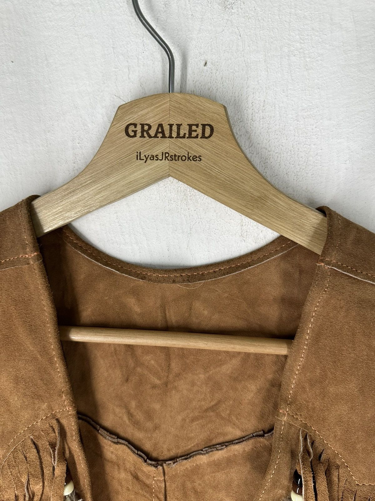 Japanese Brand Vintage Autumn Winter Faux Suede Ethnic Sleeveless Vest Size US S / EU 44-46 / 1 - 10 Thumbnail