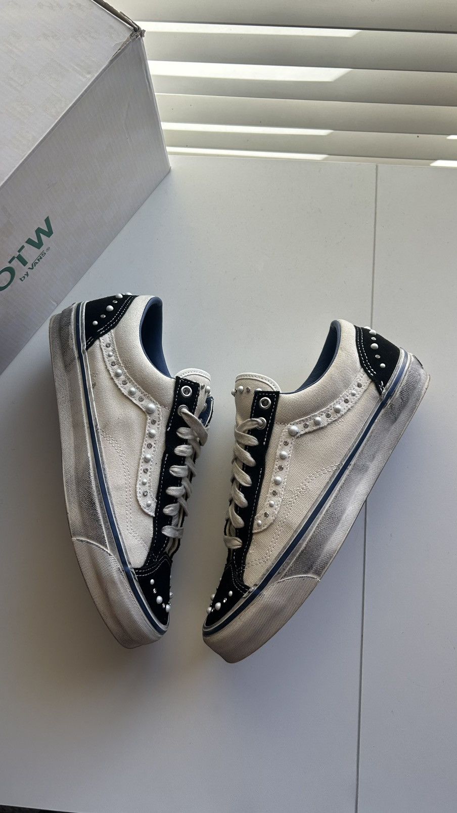 Vans Pearlized Vans Size US 10 / EU 43 - 5 Thumbnail