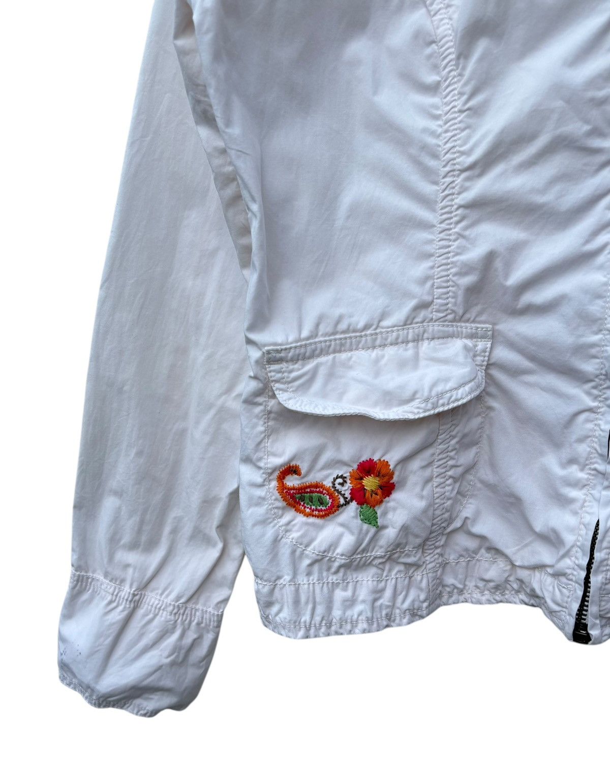 Fiorucci Fiorucci Floral Embroidery White Jacket Size S / US 4 / IT 40 - 4 Thumbnail