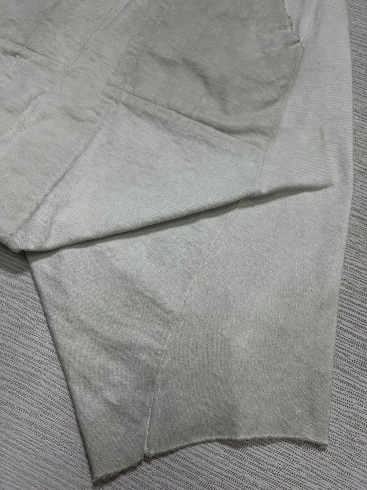Julius Julius - S/S ‘14 “Ghost” - Over Crotch Raw Hem Sweatshorts Size US 30 / EU 46 - 8 Thumbnail