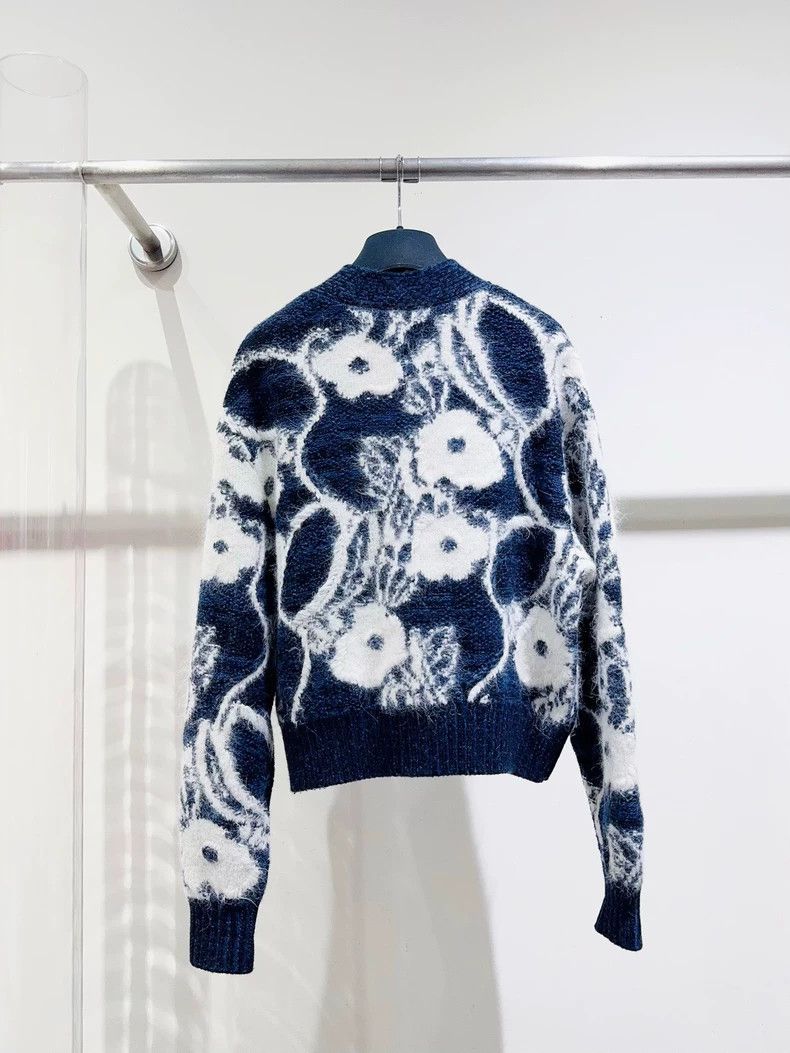 Chanel Chanel Camellia cardigan jacket 2503-Nextarrow Size XS / US 0-2 / IT 36-38 - 4 Thumbnail