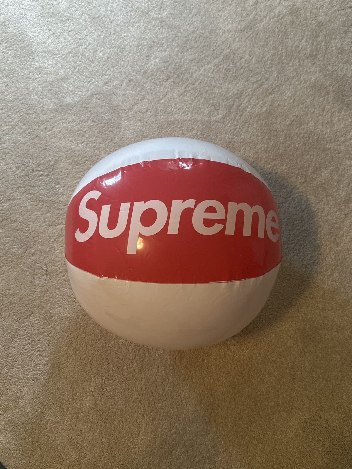 Supreme Supreme Inflatable Beach Ball (No holes or tears) Size ONE SIZE - 1 Thumbnail