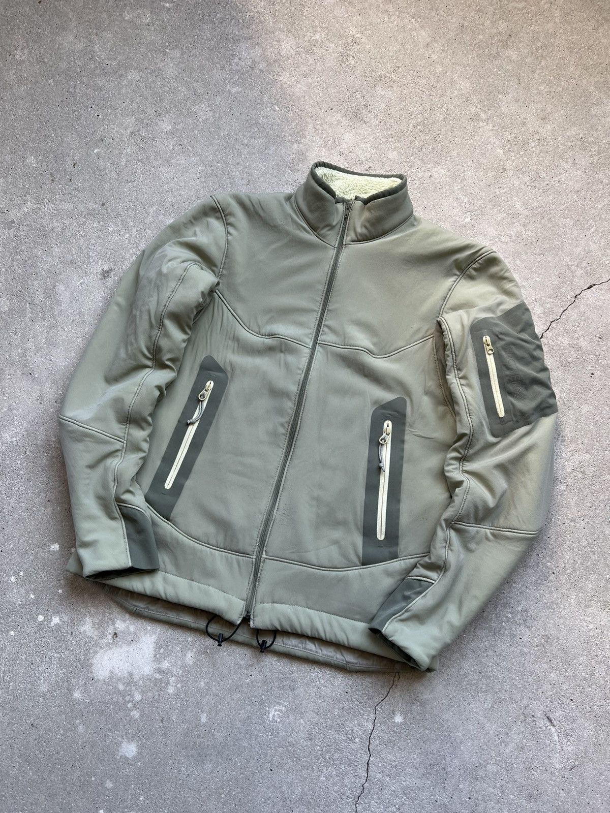 Arc'teryx × Vintage Vintage Arcteryx fleece jacket Size S / US 4 / IT 40 - 1 Thumbnail