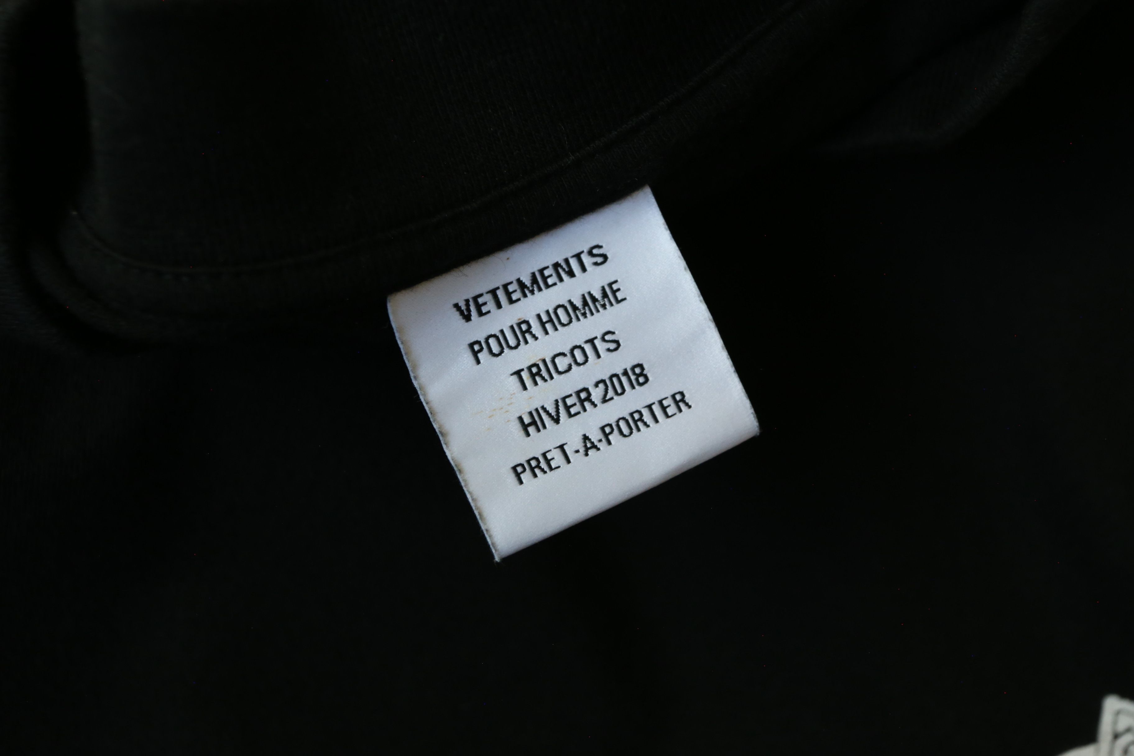Vetements Vetements - F/W 18 - "Love Me to Death" Longsleeves Size US L / EU 52-54 / 3 - 5 Thumbnail