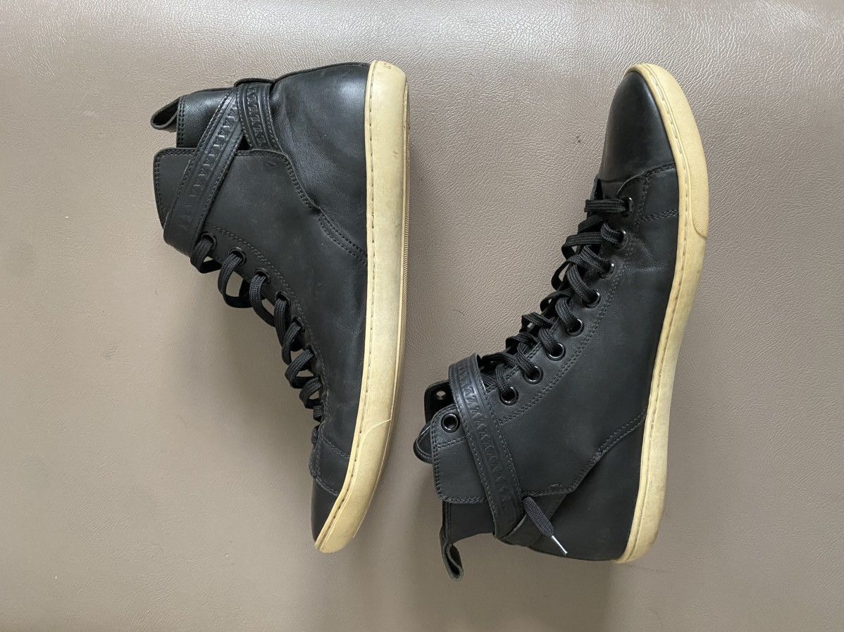 Louis Vuitton Vintage louis vuitton high top leather trainers Size US 11 / EU 44 - 11 Thumbnail