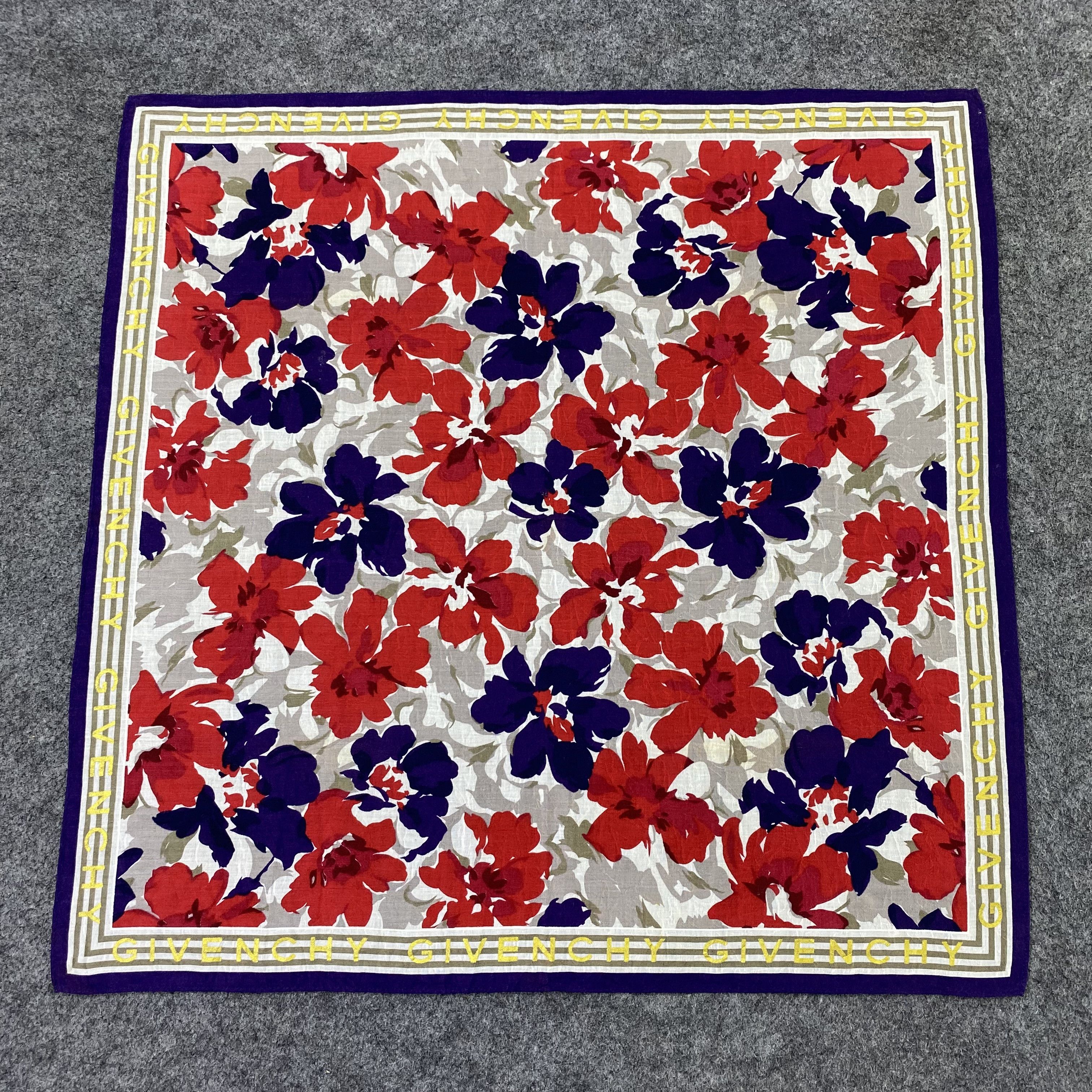 Givenchy Givenchy Handkerchief / Bandana / Neckerchief-B2237 Size ONE SIZE - 3 Thumbnail