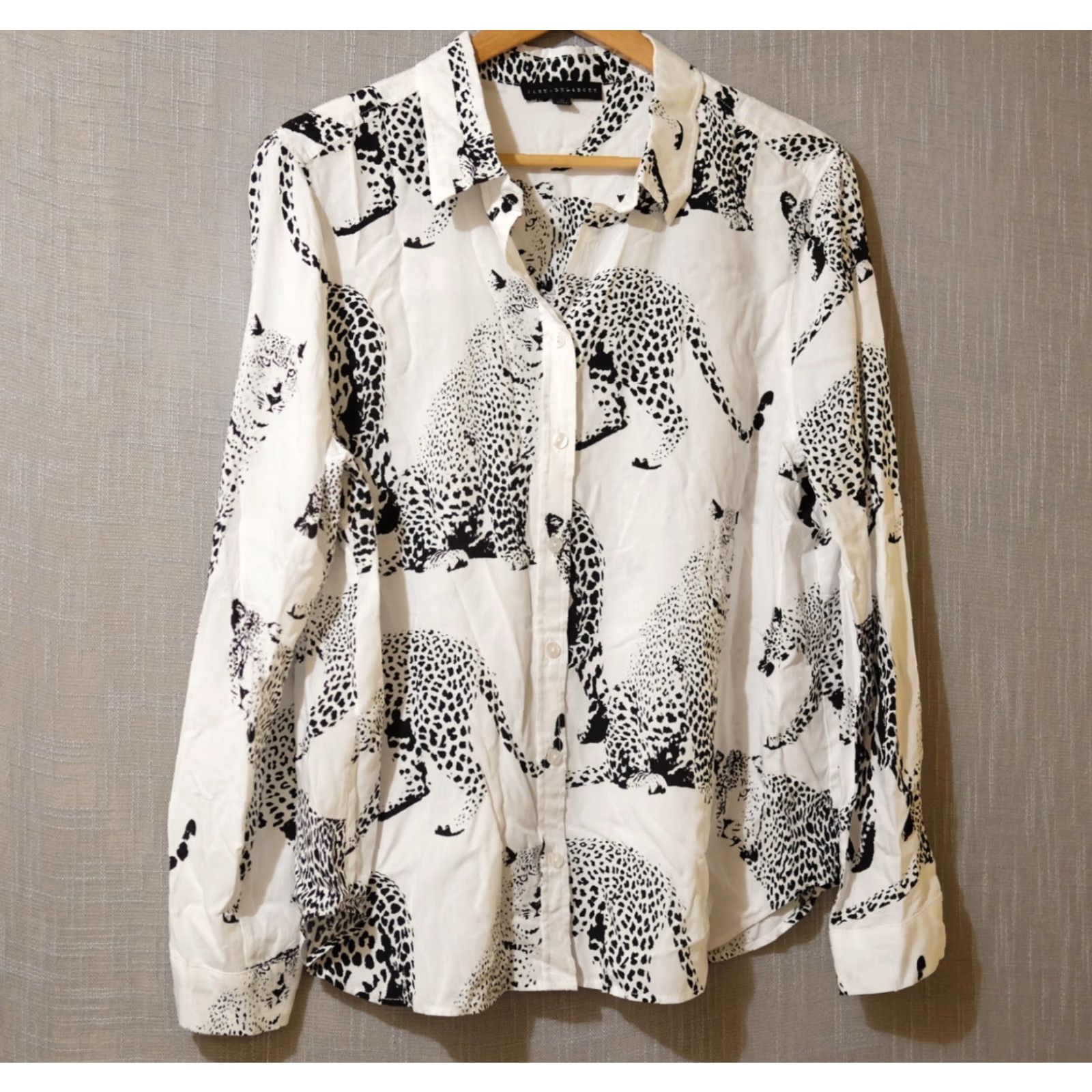 Vintage EUC Jane Delancey Leopard Print Button Up Blouse Womens XL Rayon Black/White Button Up Casual 100% Rayon Leopard Womens XL Blouse Jane delancey Womens Size XL / US 12-14 / IT 48-50 - 2 Thumbnail