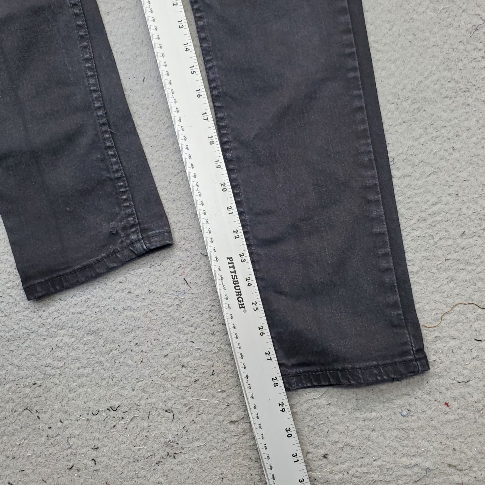 Levi's Levi's Mens 511 Straight Jeans 28 Black Denim 5-Pockets Dark Wash Vintage: No Size US 28 / EU 44 - 4 Thumbnail