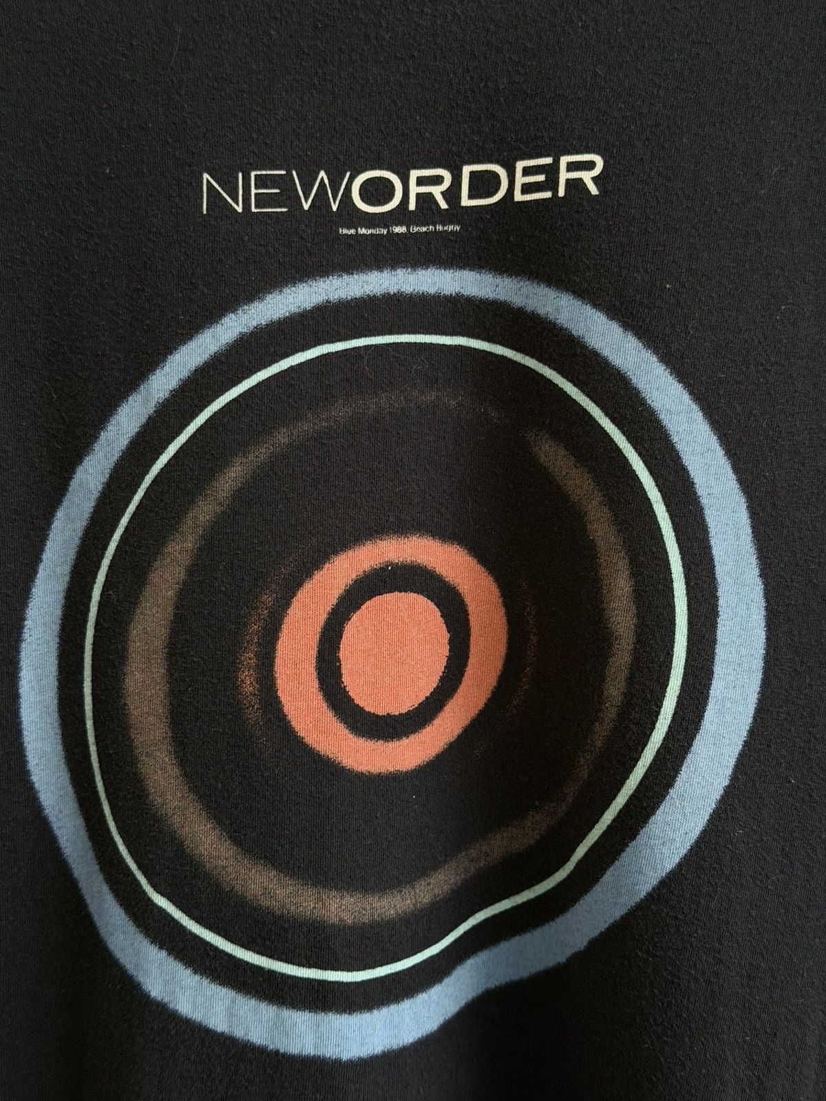 Band Tees Vintage 00s New Order Blue Monday T-Shirt Tee Size US L / EU 52-54 / 3 - 2 Thumbnail