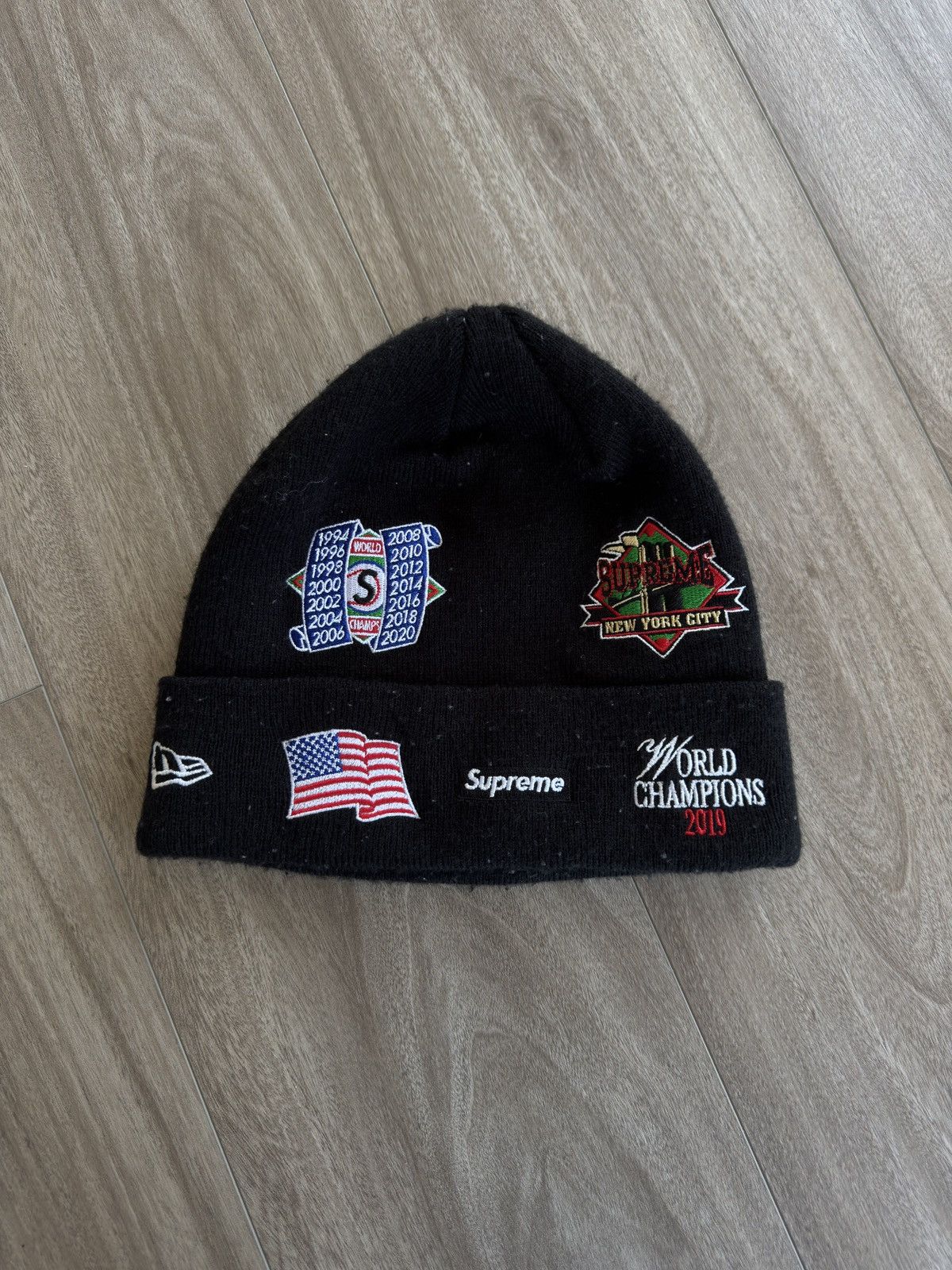 Supreme Supreme x New Era Championship Beanie Black 2018 Size ONE SIZE - 1 Thumbnail