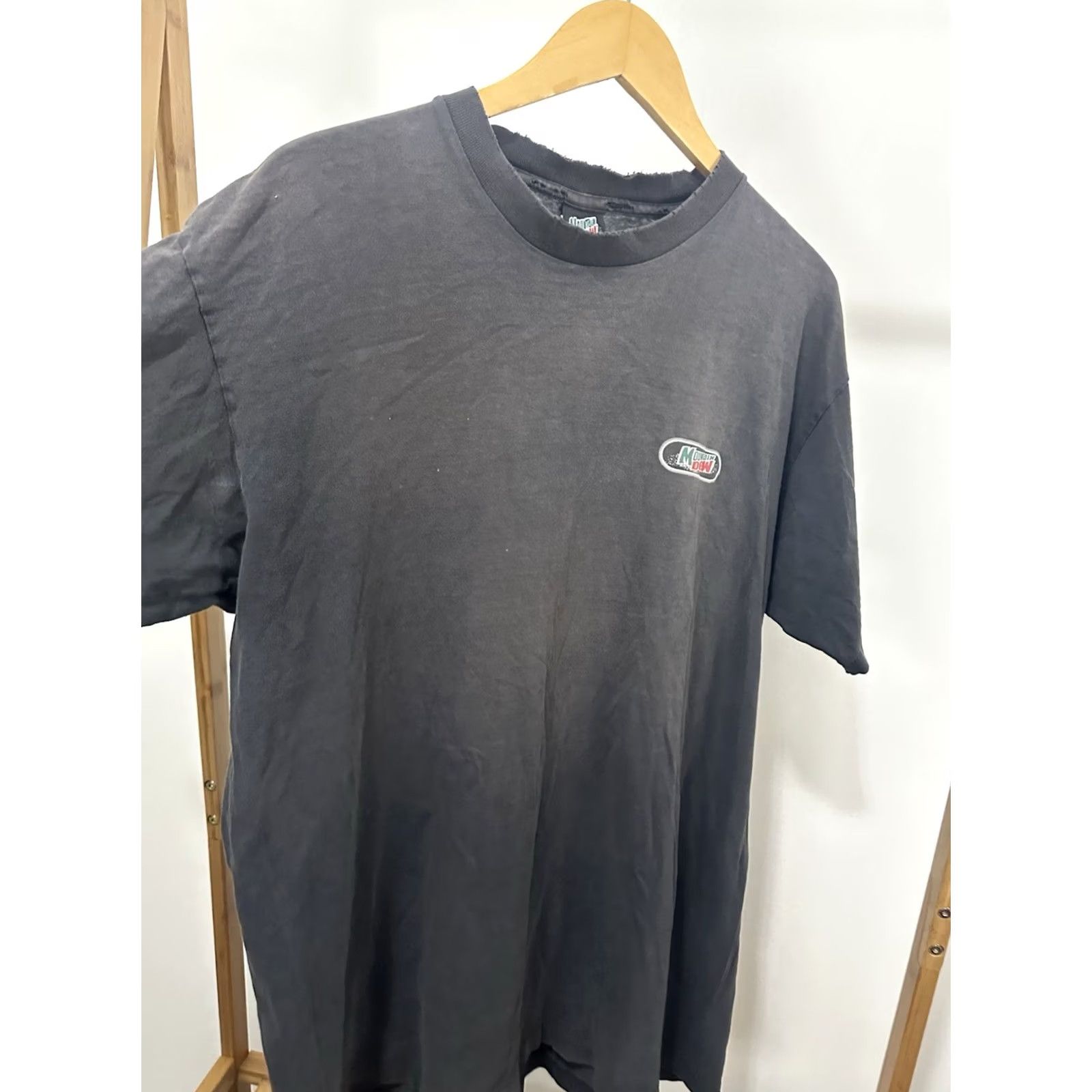 The Mountain VTG 90s Gradient Sun Faded Do The Mountain Dew Worn Cotton Soda T-Shirt XL Shirt Men Black Size US XL / EU 56 / 4 - 4 Thumbnail