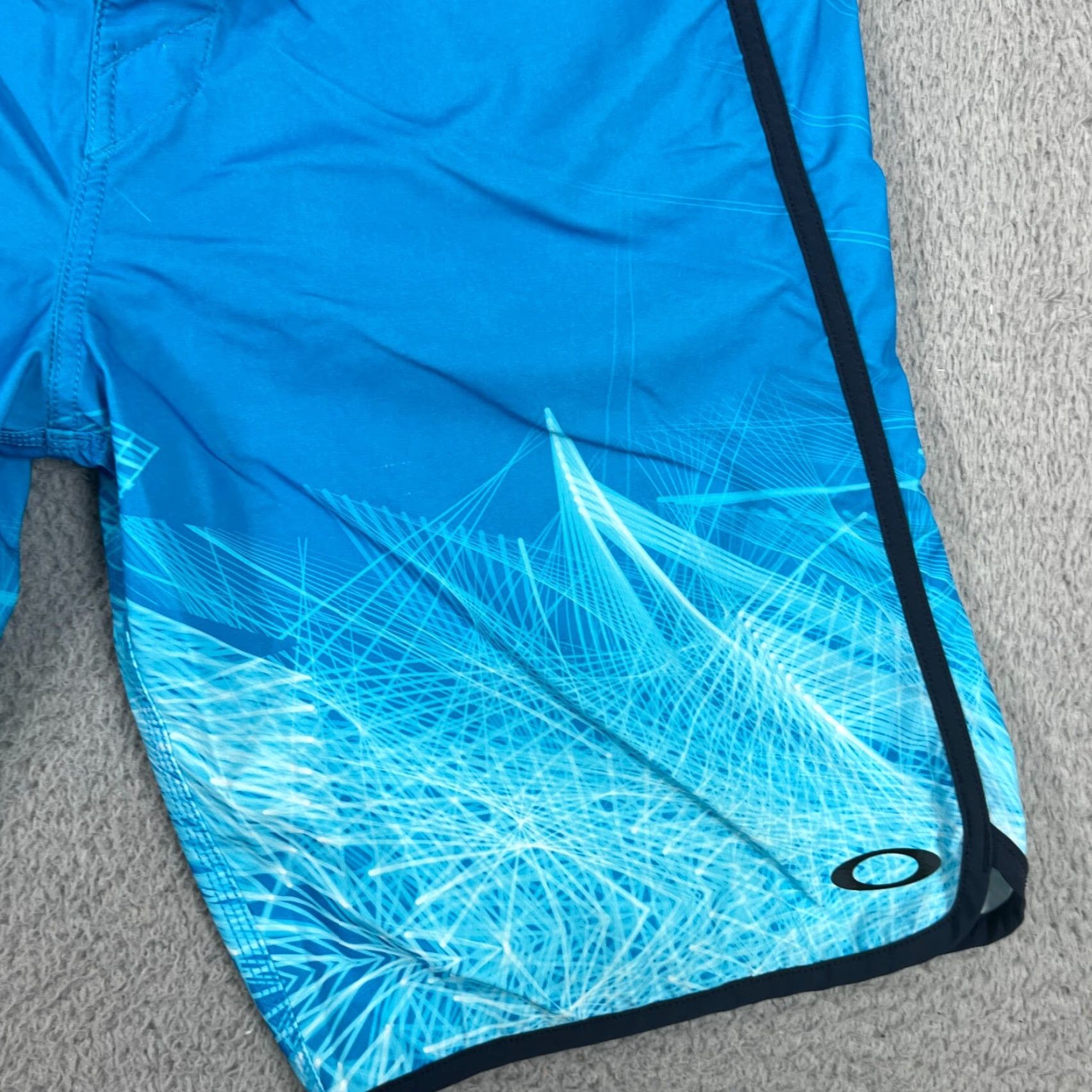 Oakley Oakley Board Shorts Mens 32 Blue Swim Outdoor Casual Stretch Pool Tailored Size US 32 / EU 48 - 2 Thumbnail
