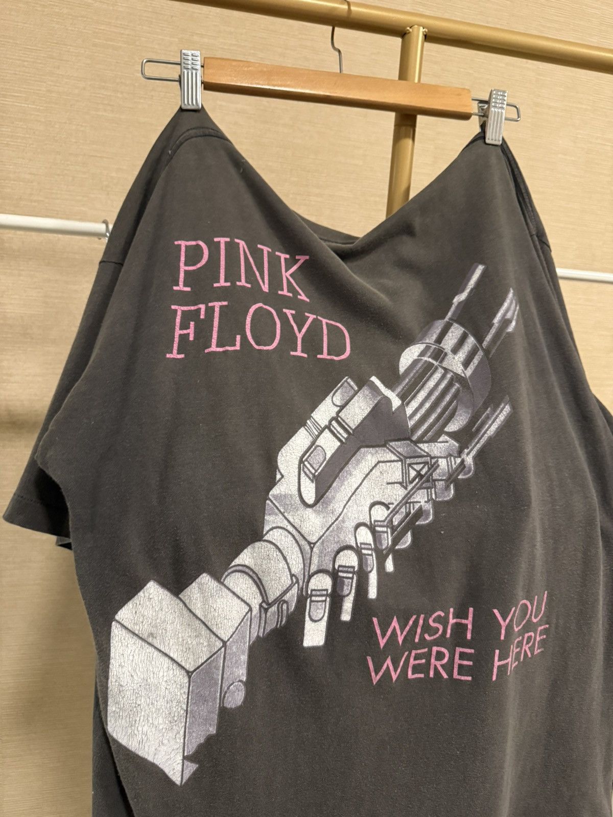 Pink Floyd Vintage 1992 Sun Faded Pink Floyd Wish You Were Here Tee Size US XL / EU 56 / 4 - 5 Thumbnail