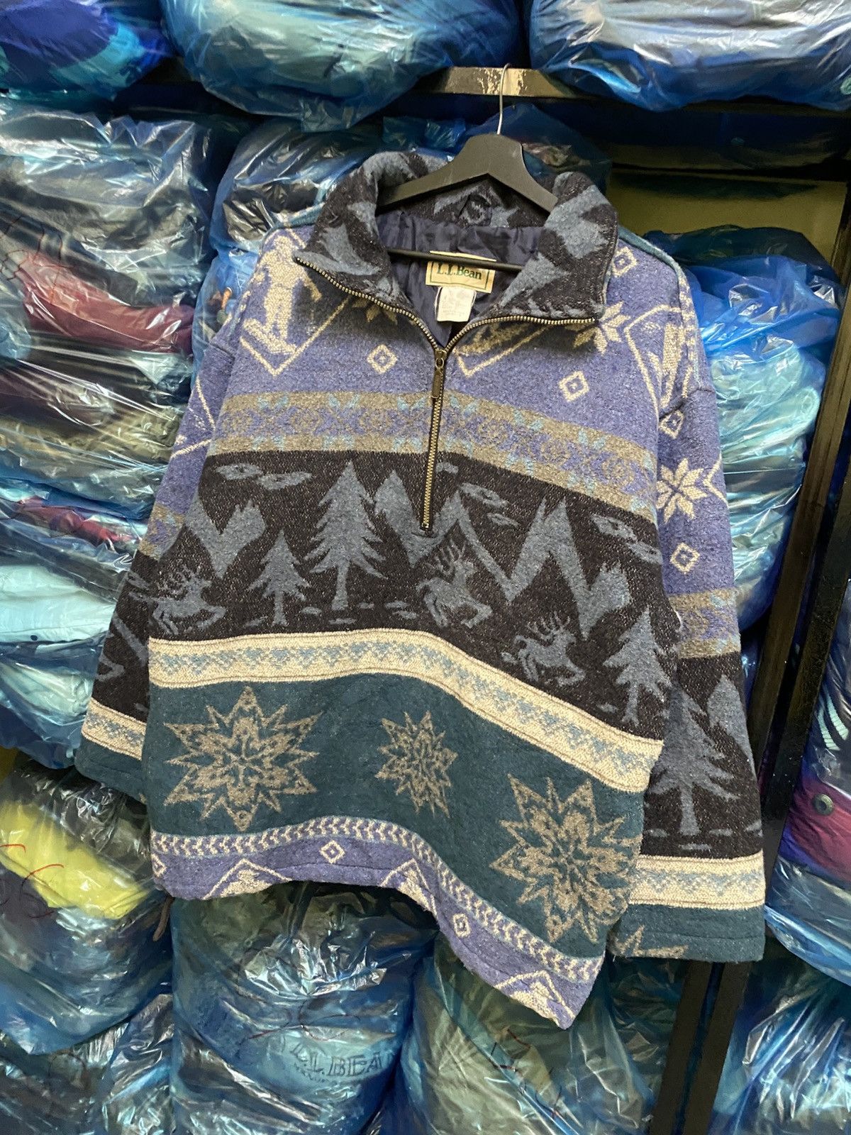 L.L. Bean Vintage L.L. Bean 90s Unisex Nordic Pattern Fleece Pullover Size US M / EU 48-50 / 2 - 4 Thumbnail