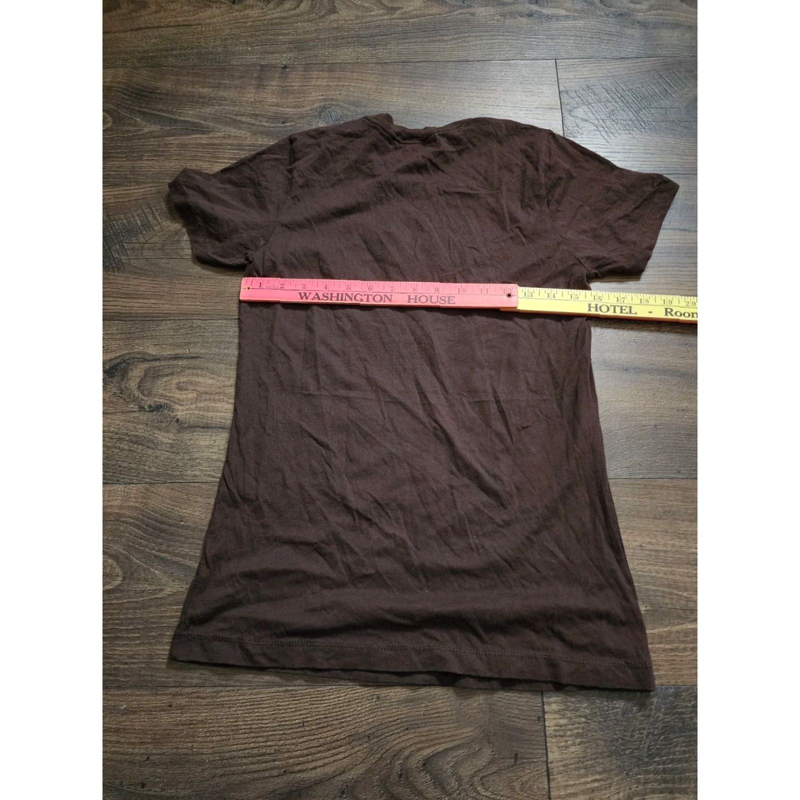 Shrimps Bubba Gump Shrimp Co. Juniors L Brown Cap Sleeve T-Shirt Life is Like a Box of Chocolates Womens Size L / US 10 / IT 46 - 2 Thumbnail
